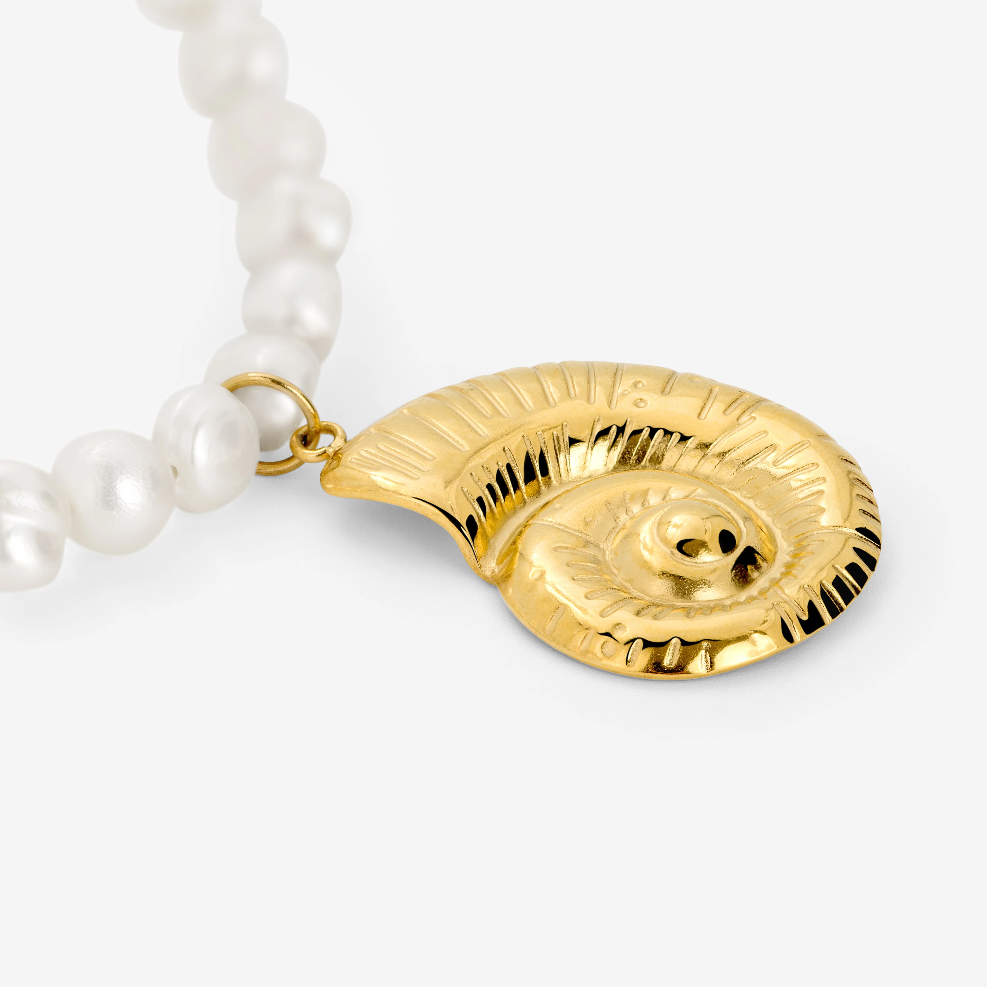 Ammonite Pearl Necklace Gold - Image 3