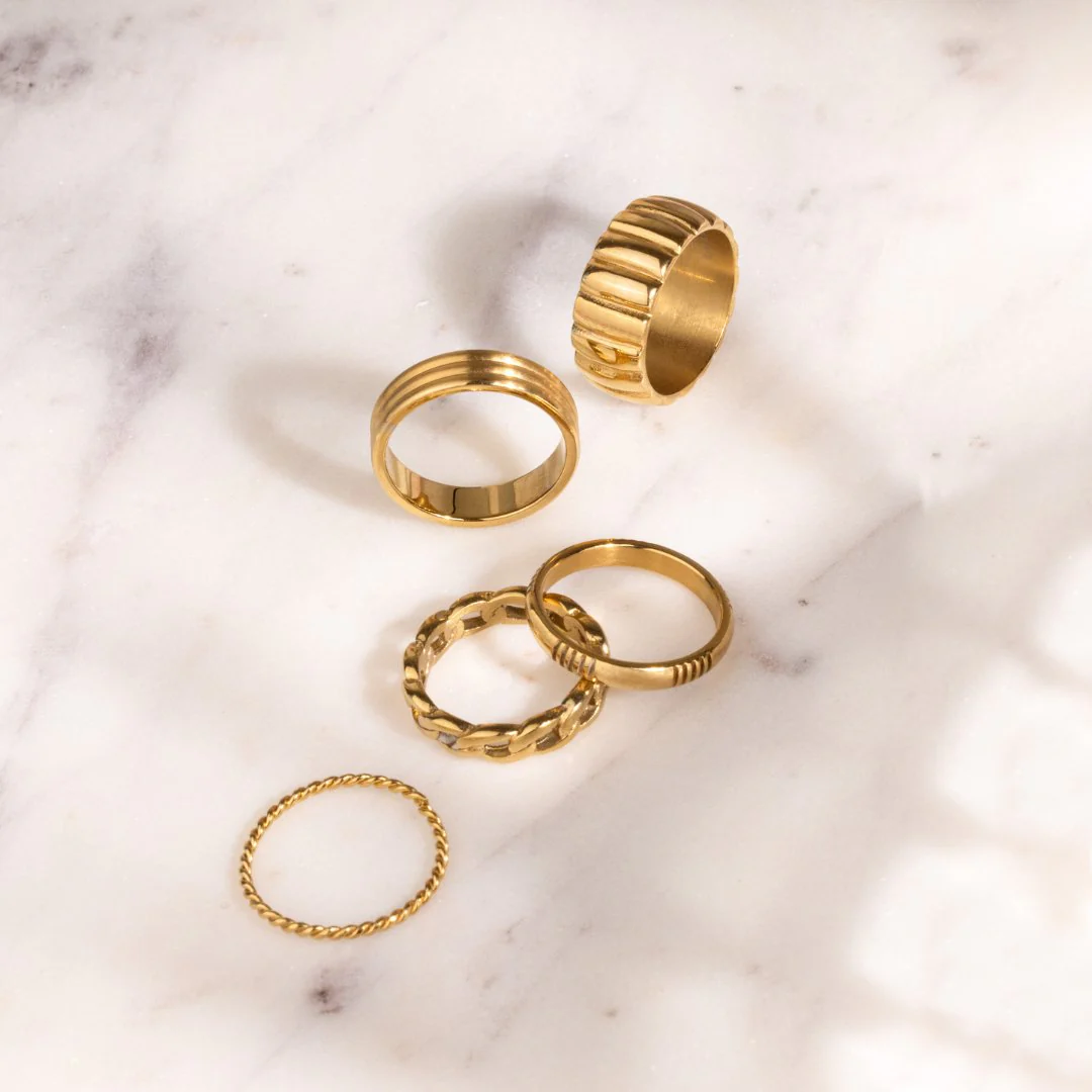 Azora Ring Rose Gold - Image 3