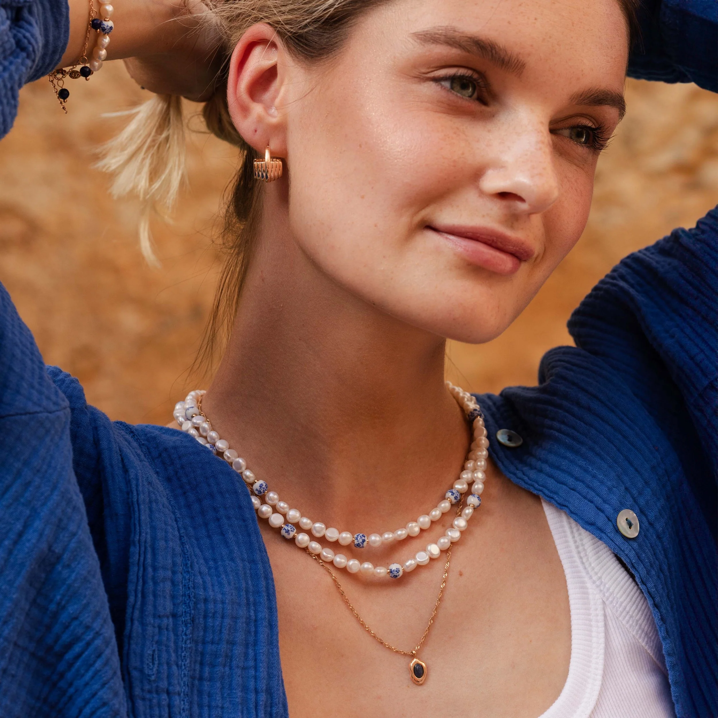 Blue Breeze Necklace Rose Gold - Image 2