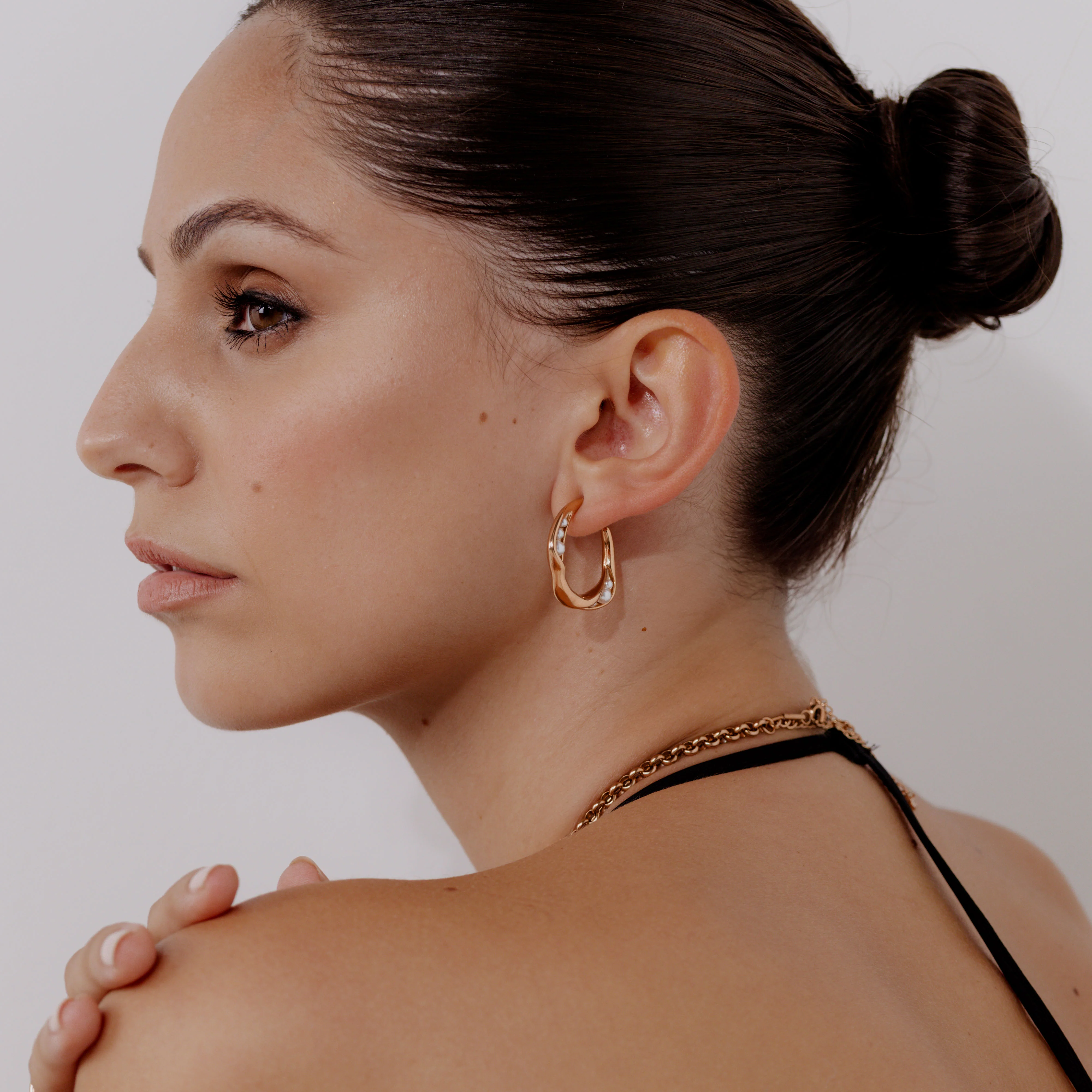 Branch Pearl Hoop Studs Rose Gold - Image 2