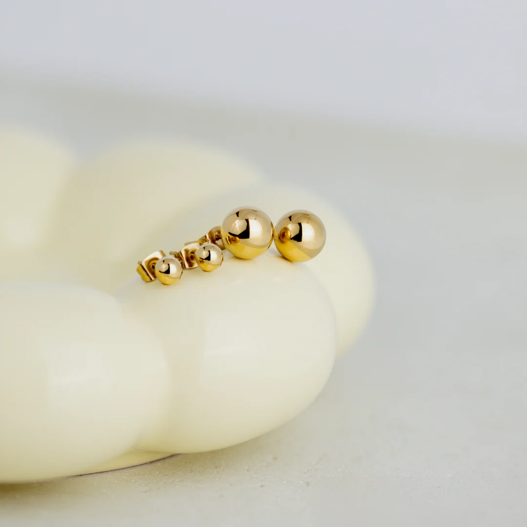 Bubbly Studs Medium Gold - Image 3