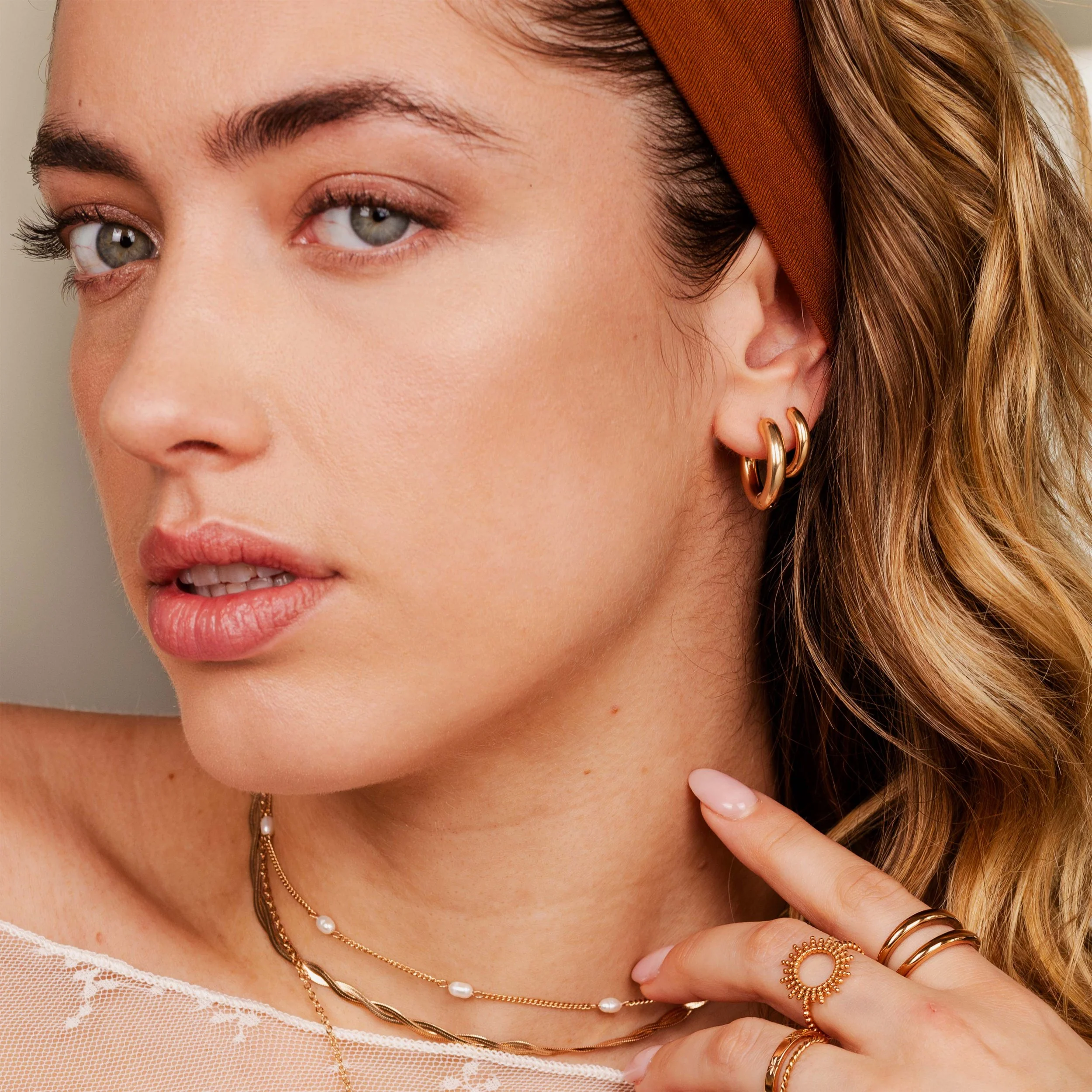 Chunky Lover Hoop Set Small Rose Gold - Image 2