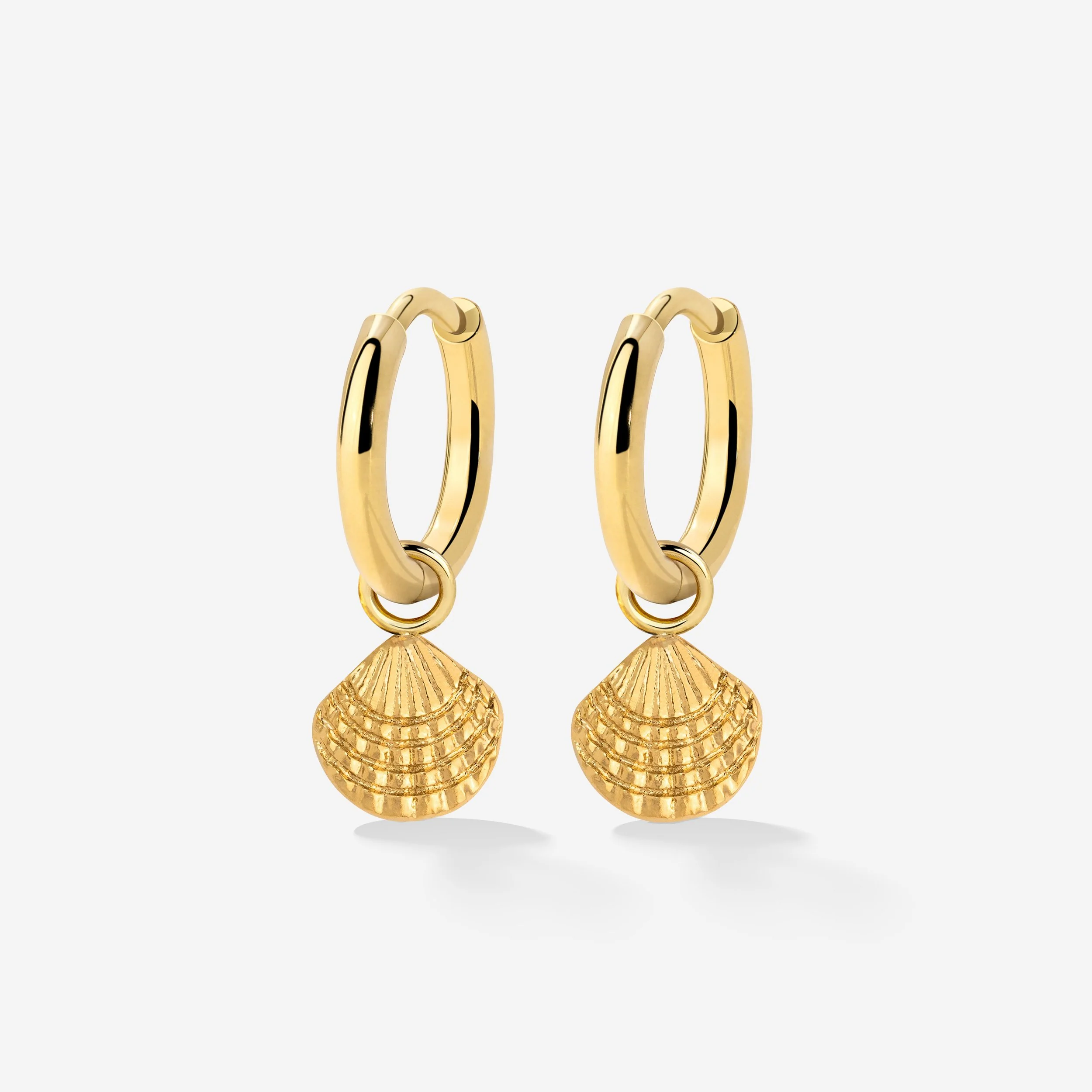 Cute Shell Hoop Set Gold