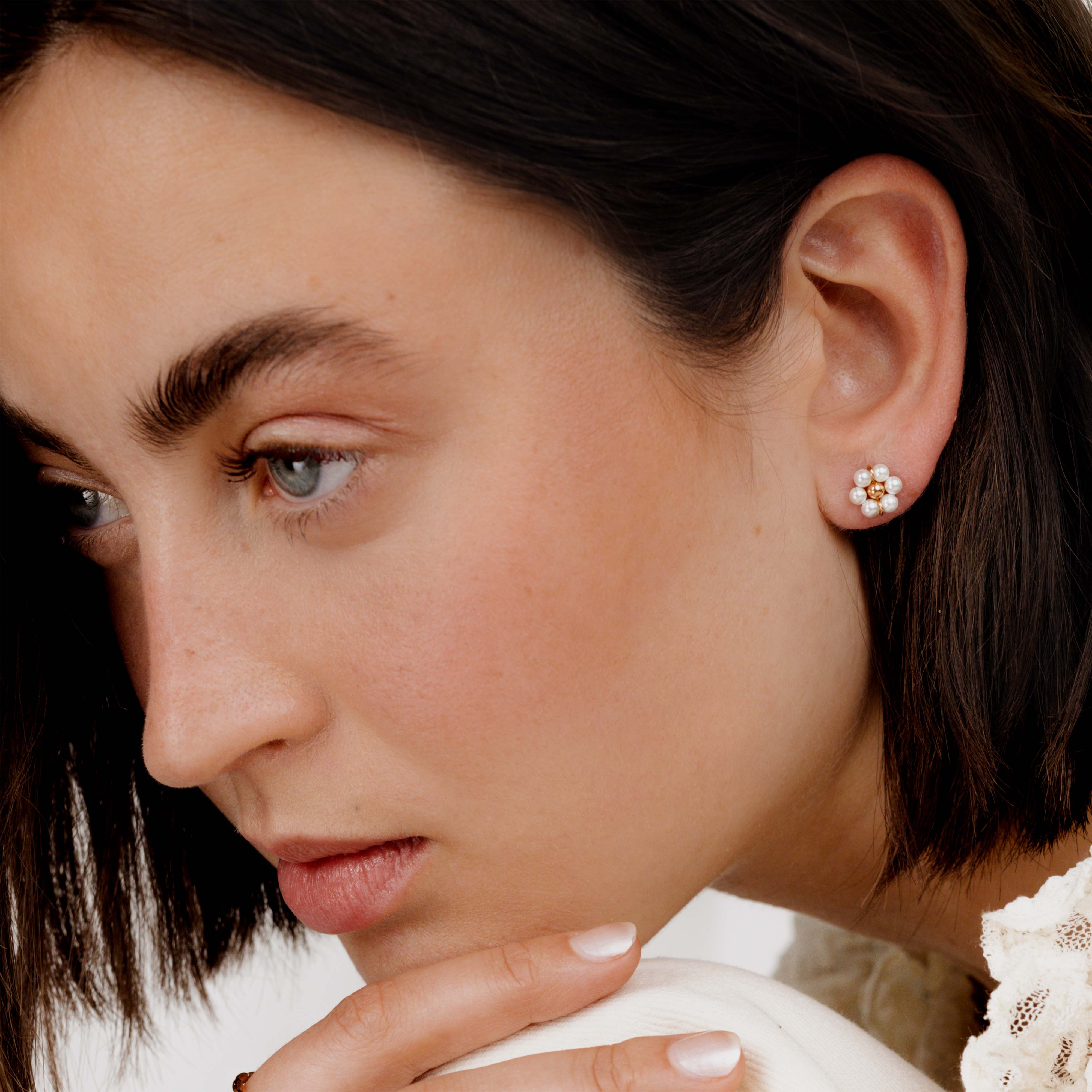 Daisy Studs Rose Gold - Image 2