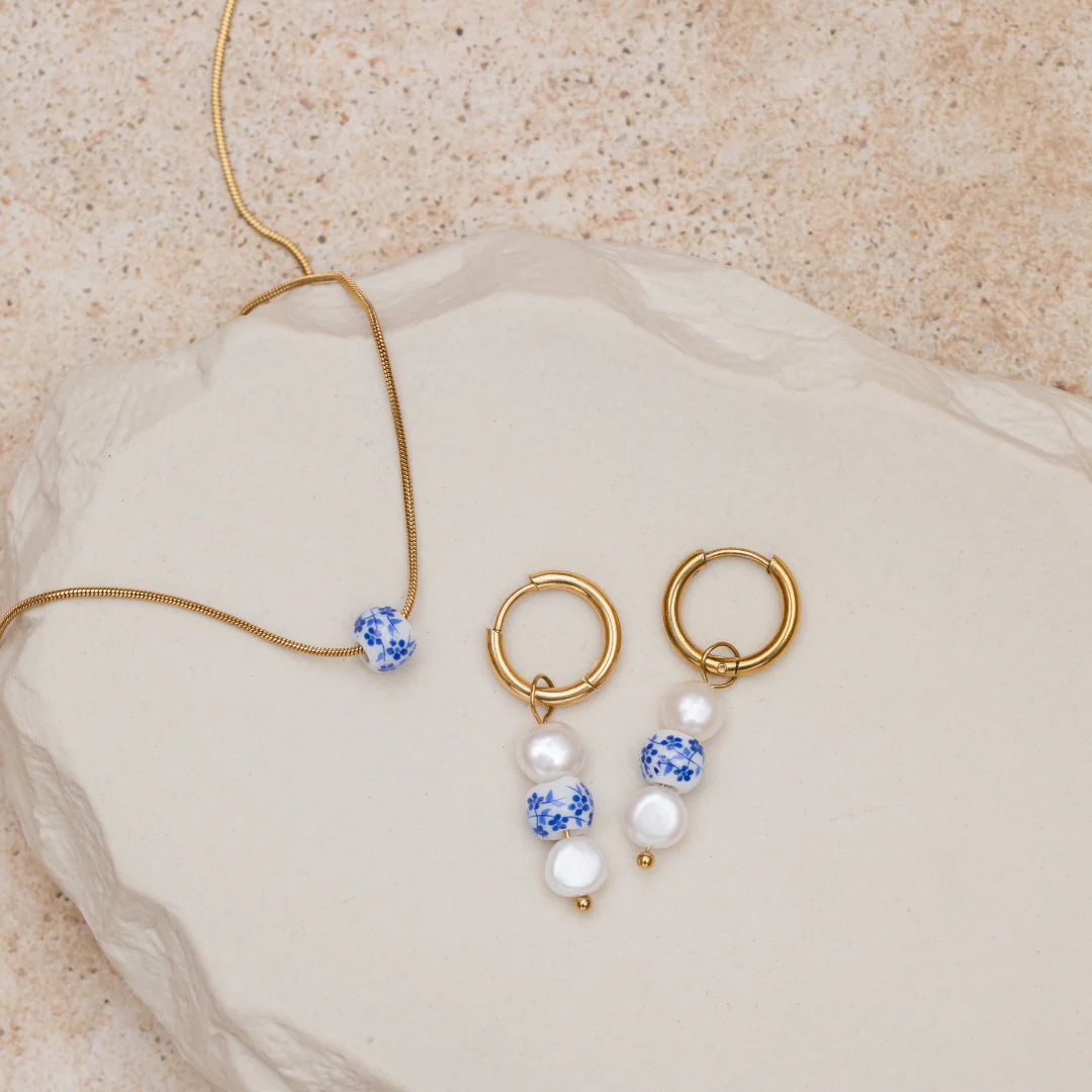 Flower Tile Pearl Hoop Set Small Rose Gold - Image 4