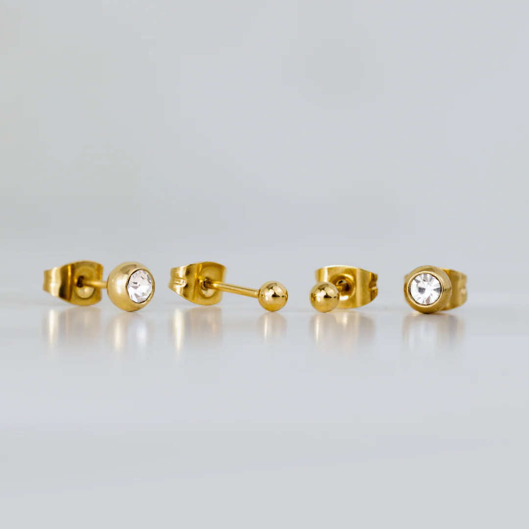 Delicate Gleam Stud Bundle Gold - Image 3