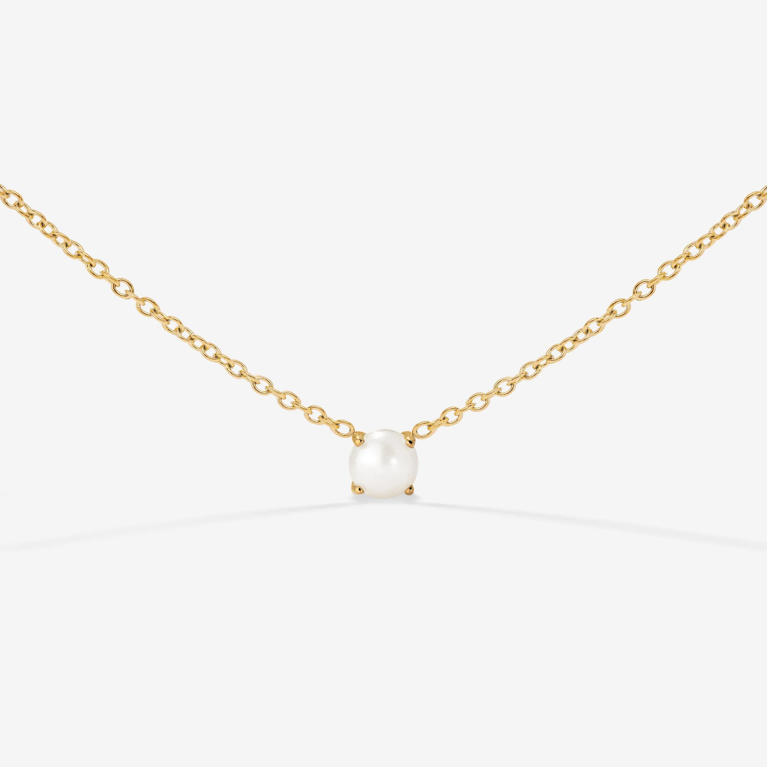 Dream Pearl Choker Stud Earrings Gold