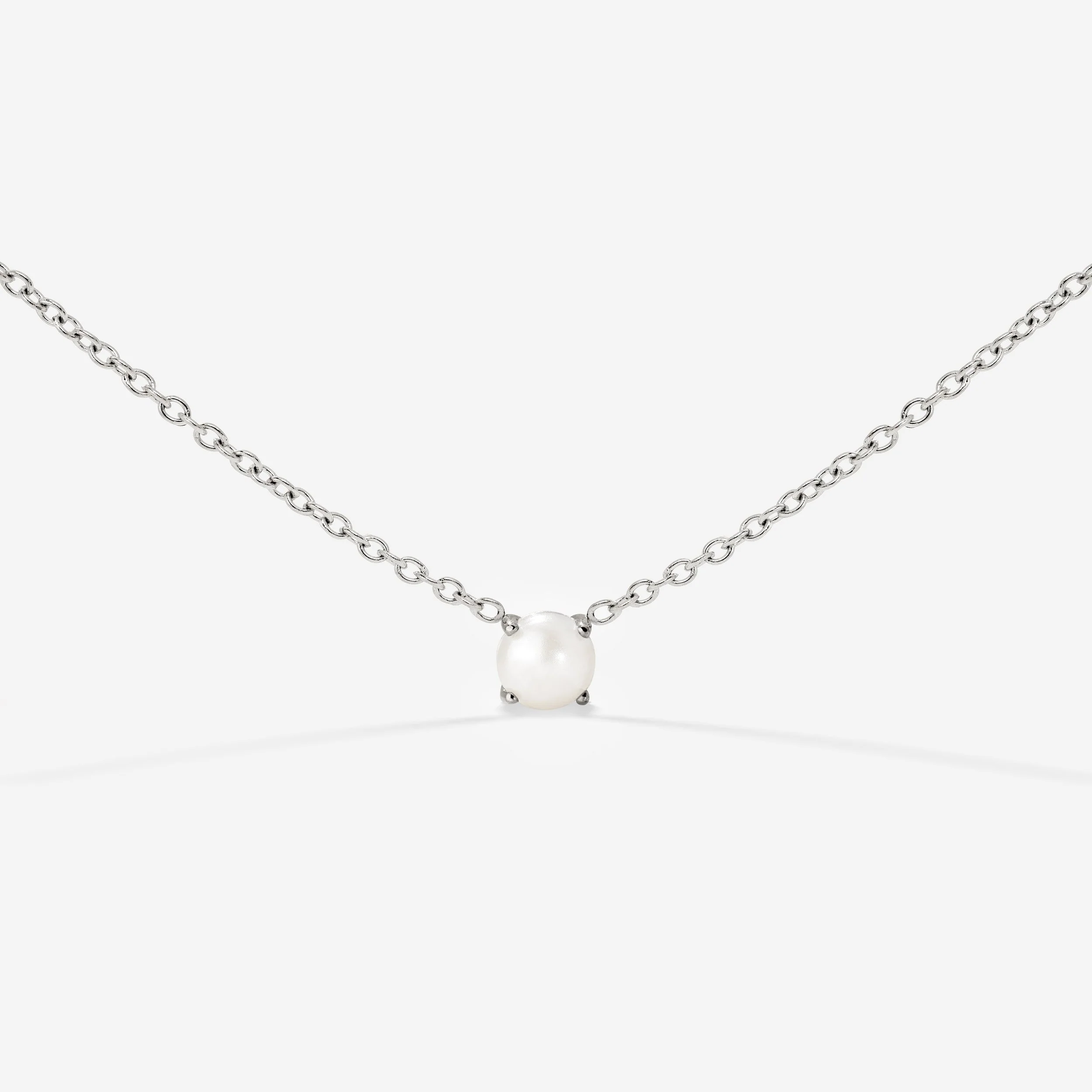 Dream Pearl Choker Silver