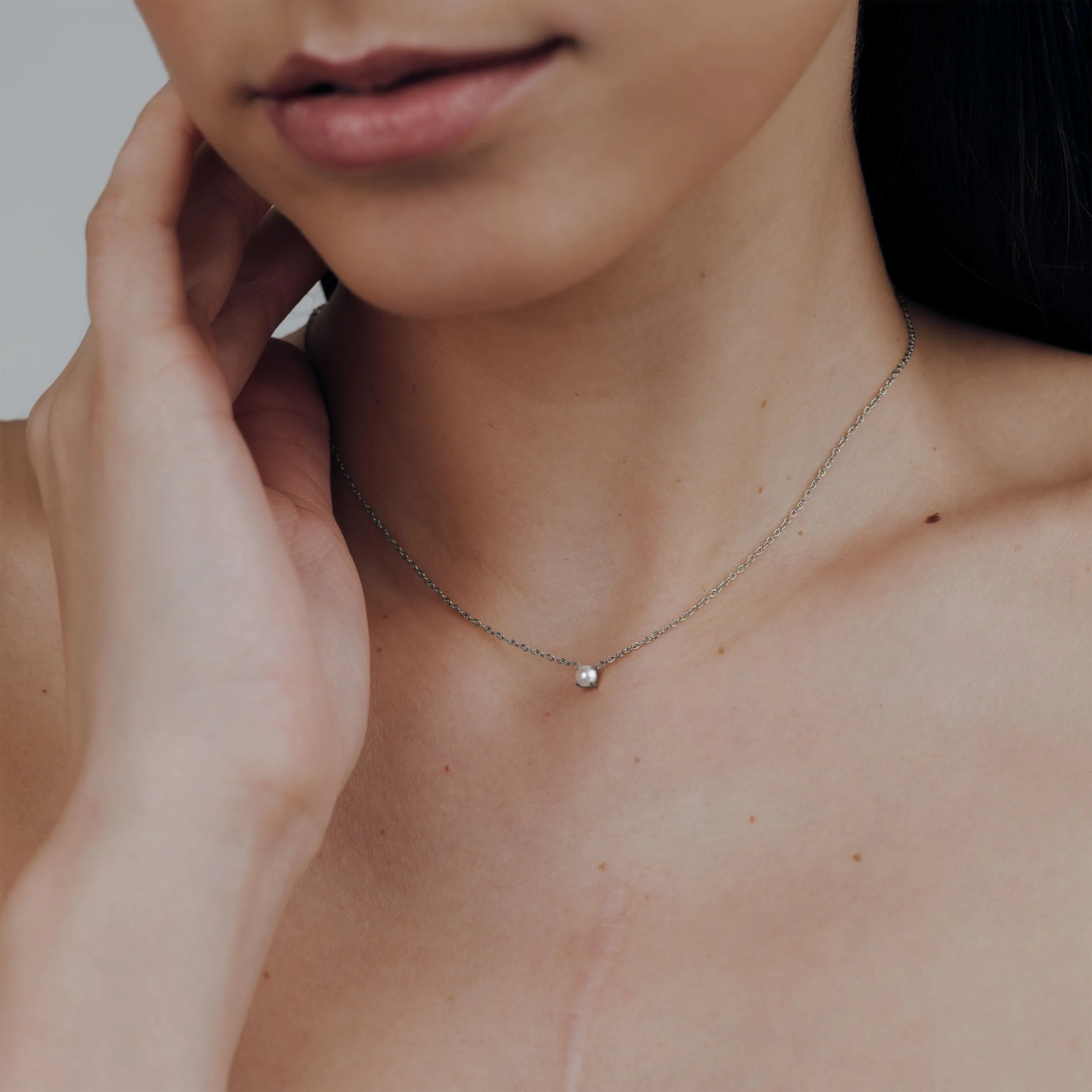 Dream Pearl Choker Silver - Image 2
