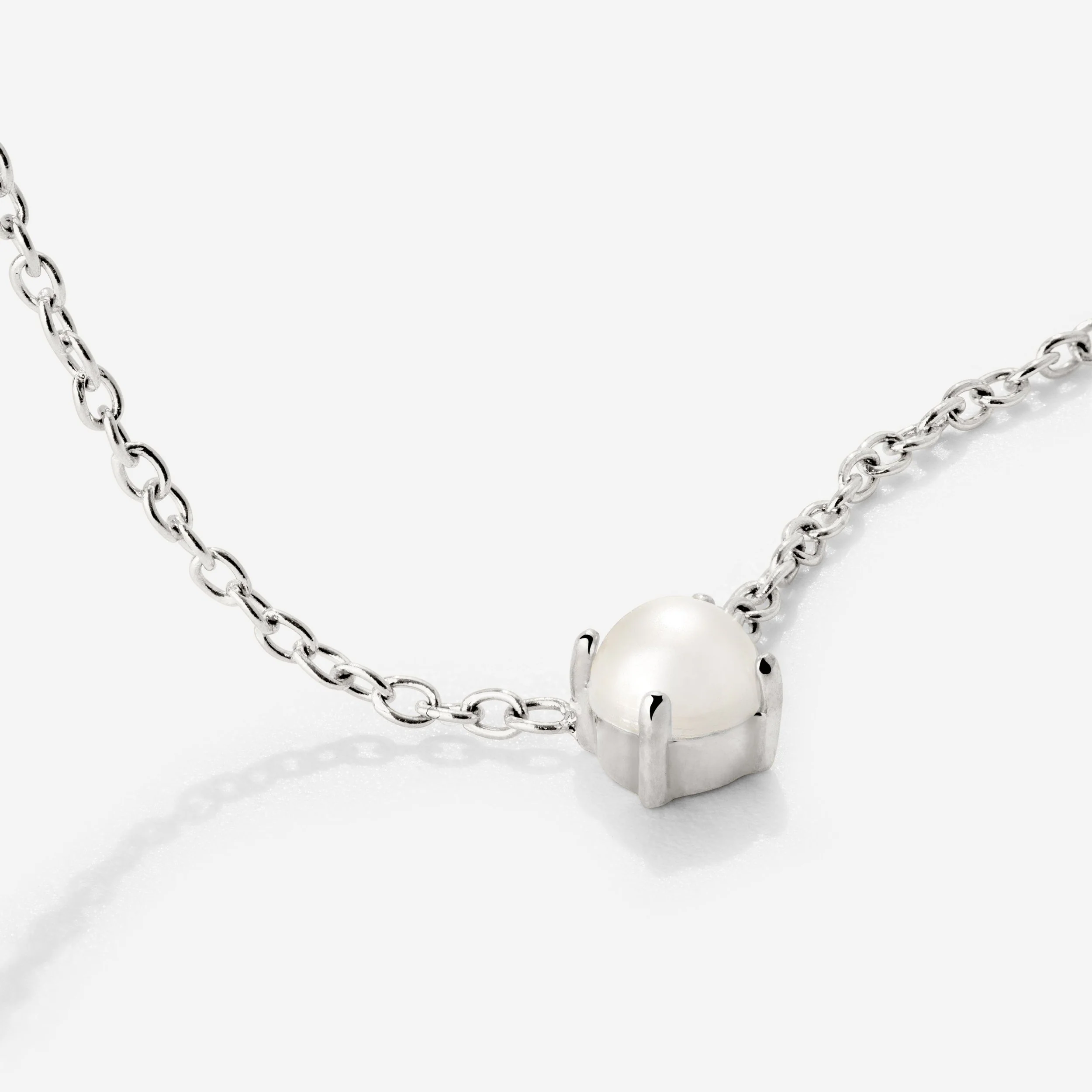 Dream Pearl Choker Silver - Image 4