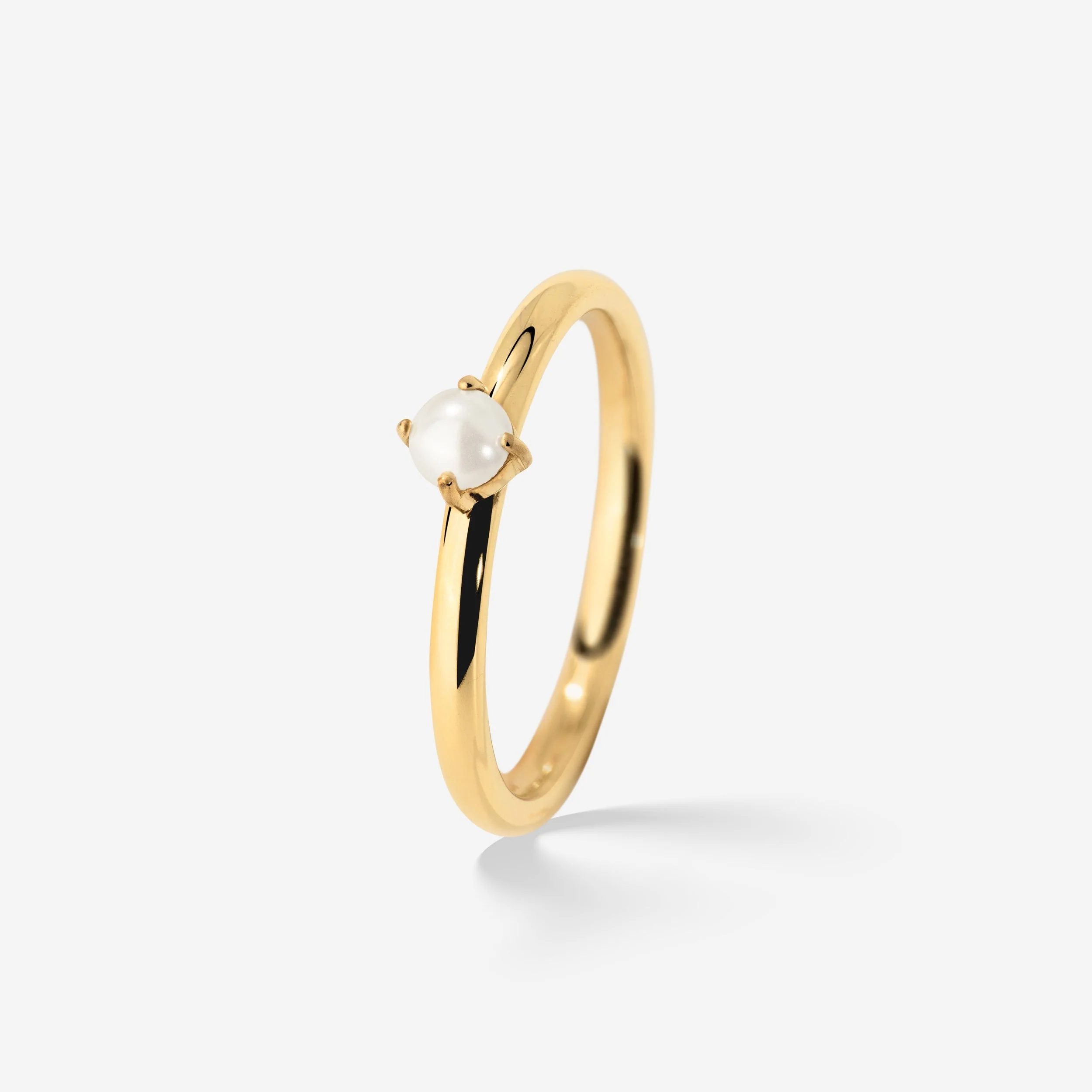 Dream Pearl Ring Stud Earrings Gold