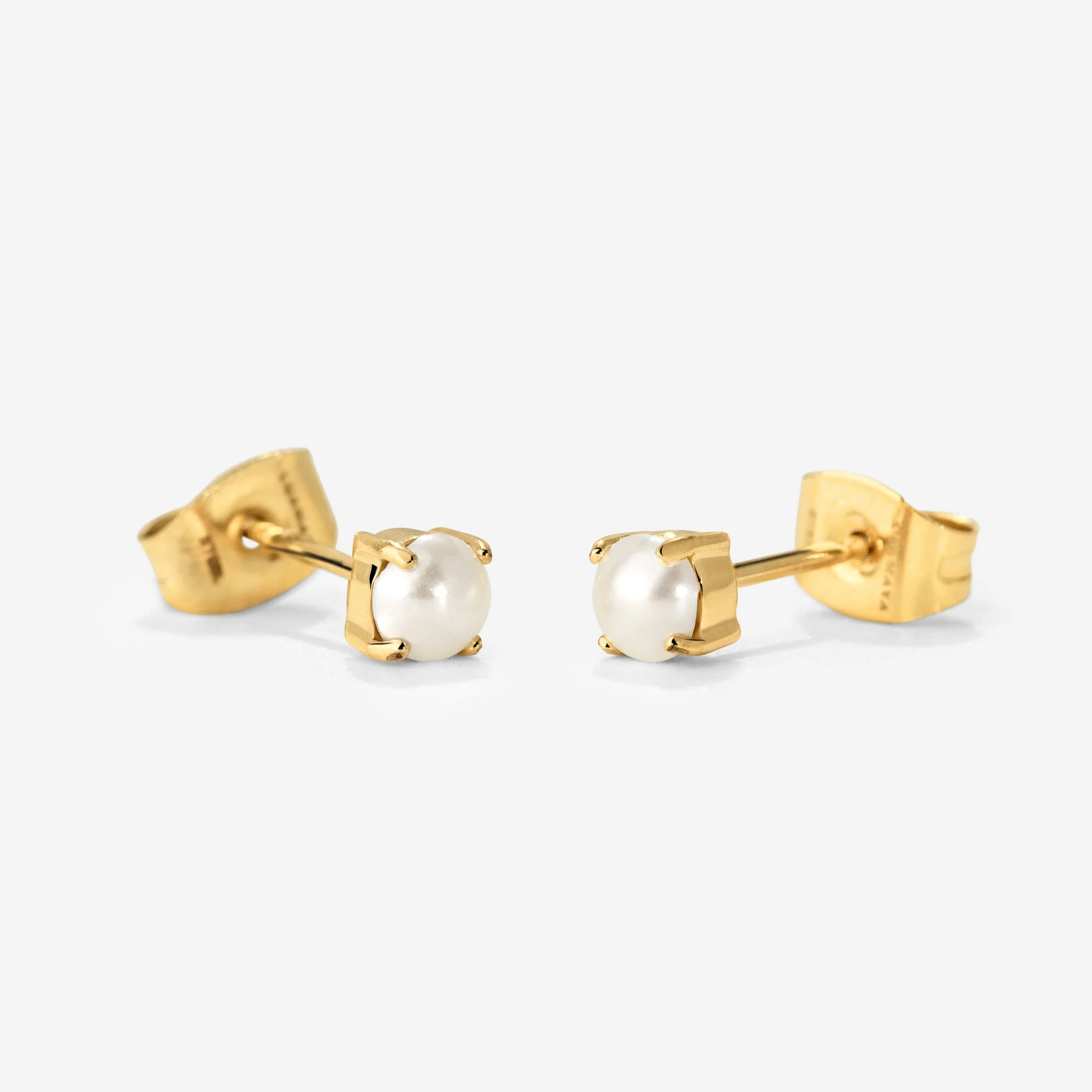 Dream Pearl Studs Stud Earrings Gold
