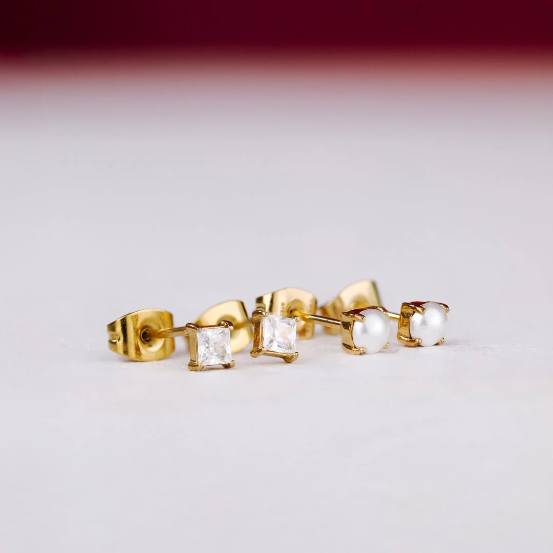 Dream Pearl Studs Stud Earrings Gold - Image 6