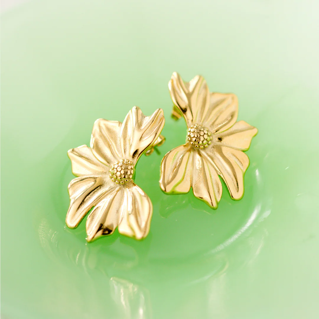 Eternal Bloom Studs Silver - Image 5