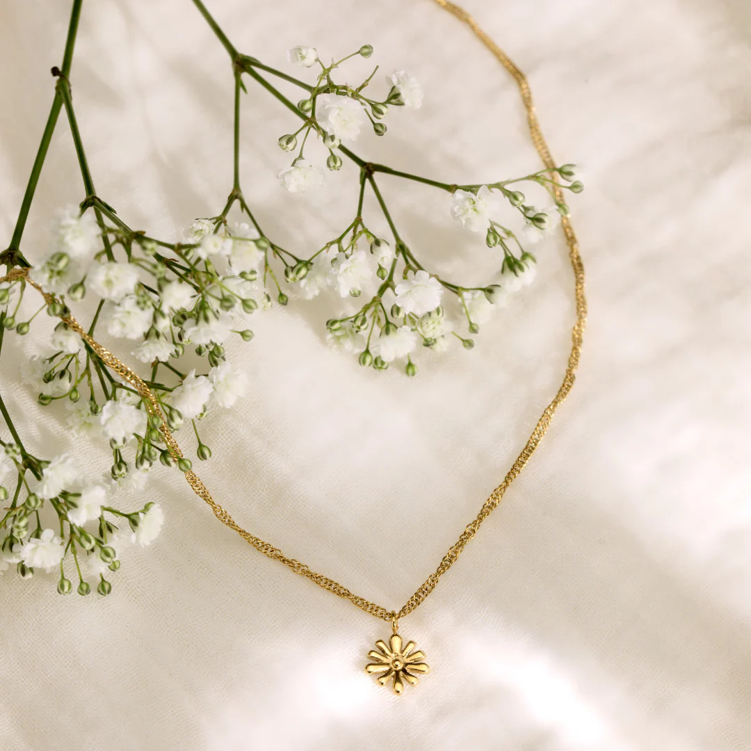 Flowery Necklace Silver - Image 4