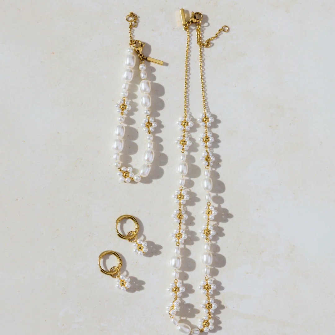 Flowery Pearls Bracelet Rose Gold - Image 3