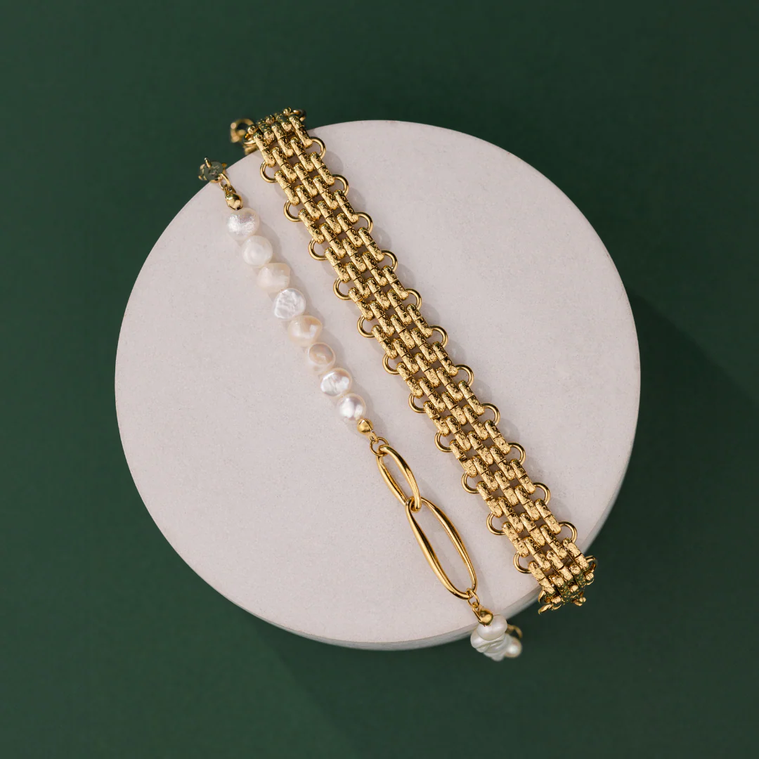 Fluidity Pearl Bracelet Silver - Image 3