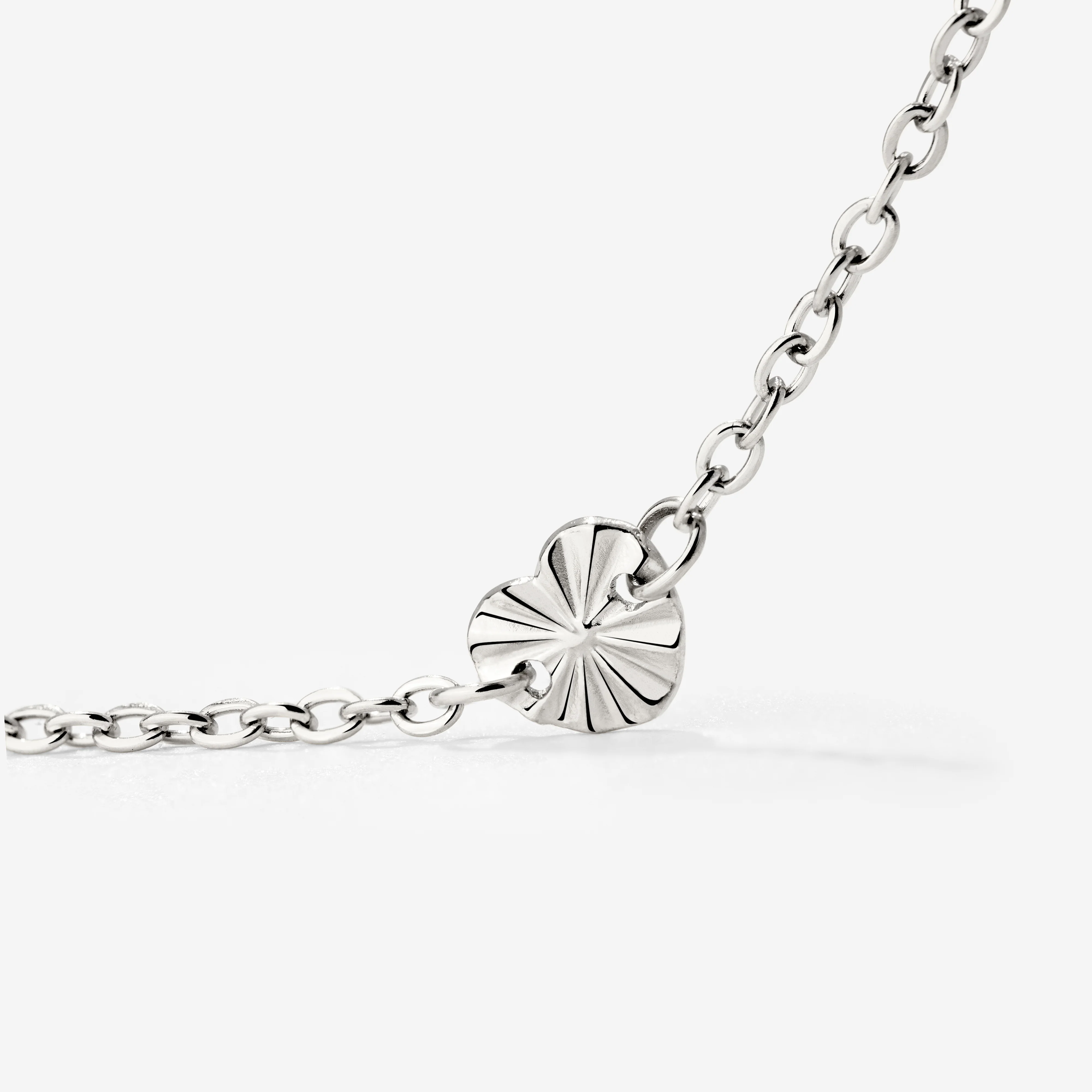 Glass Heart Necklace Silver - Image 3