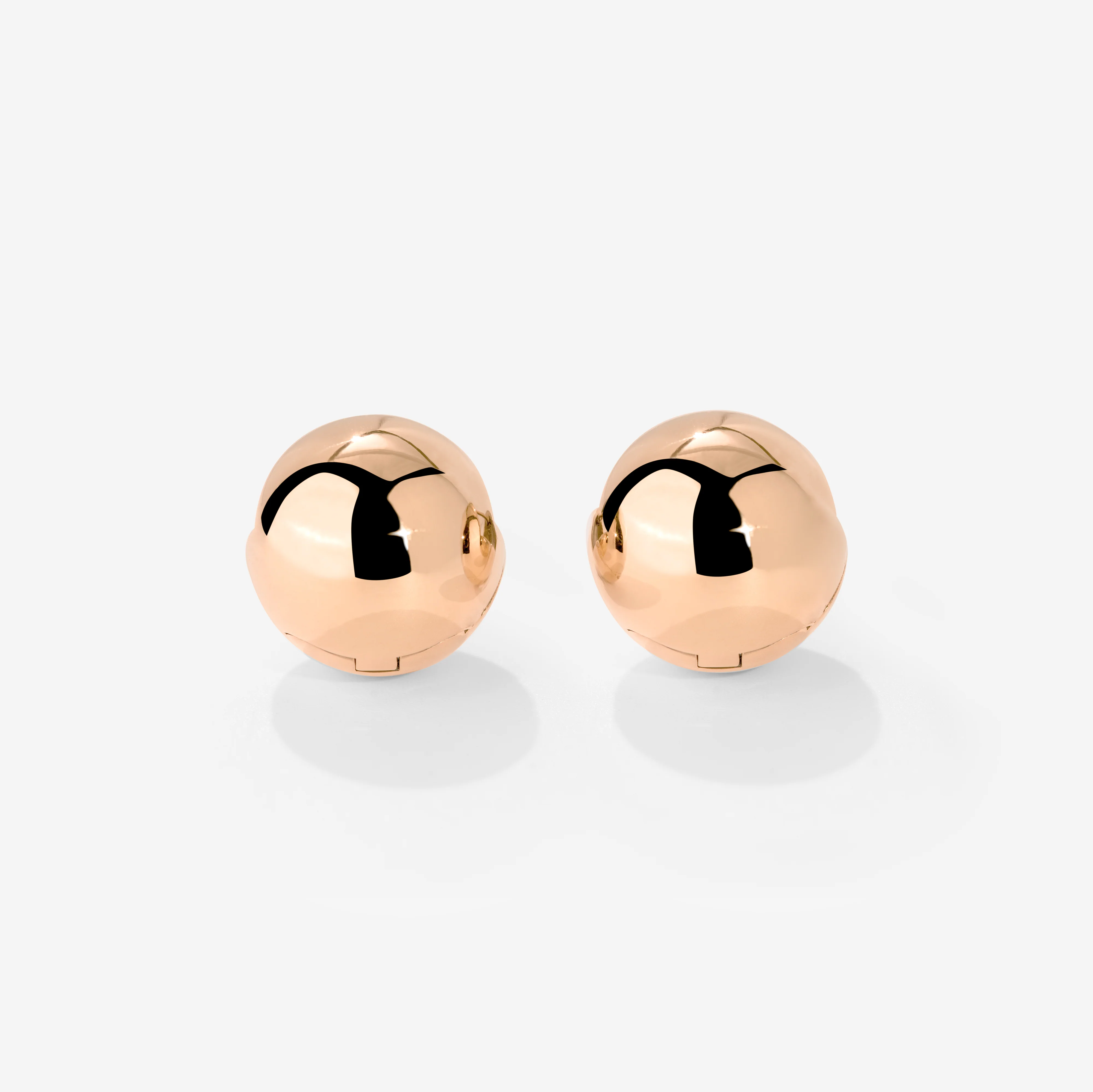 Graceful Curves Studs Rose Gold - Image 4