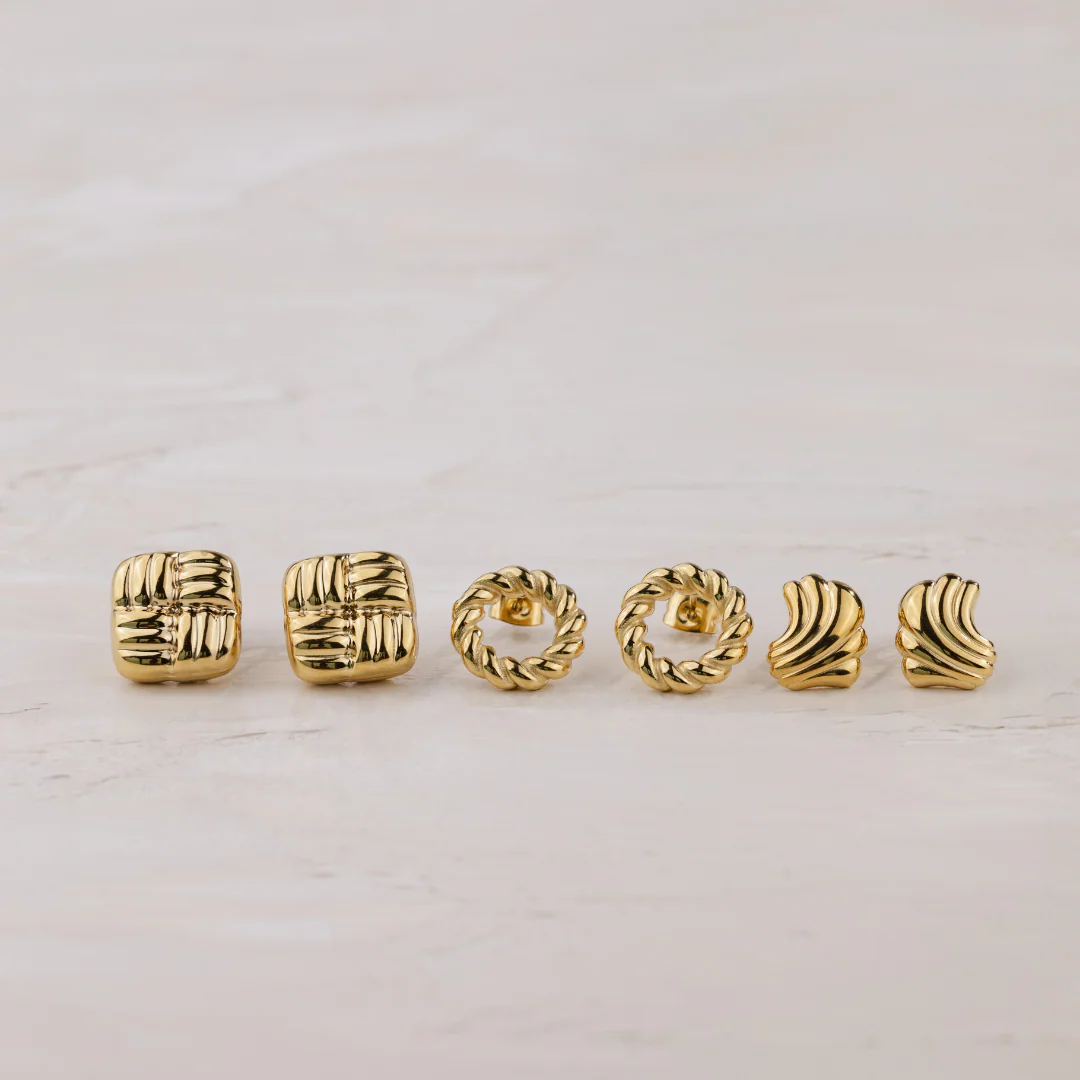 Granny Button Studs Small Silver - Image 3