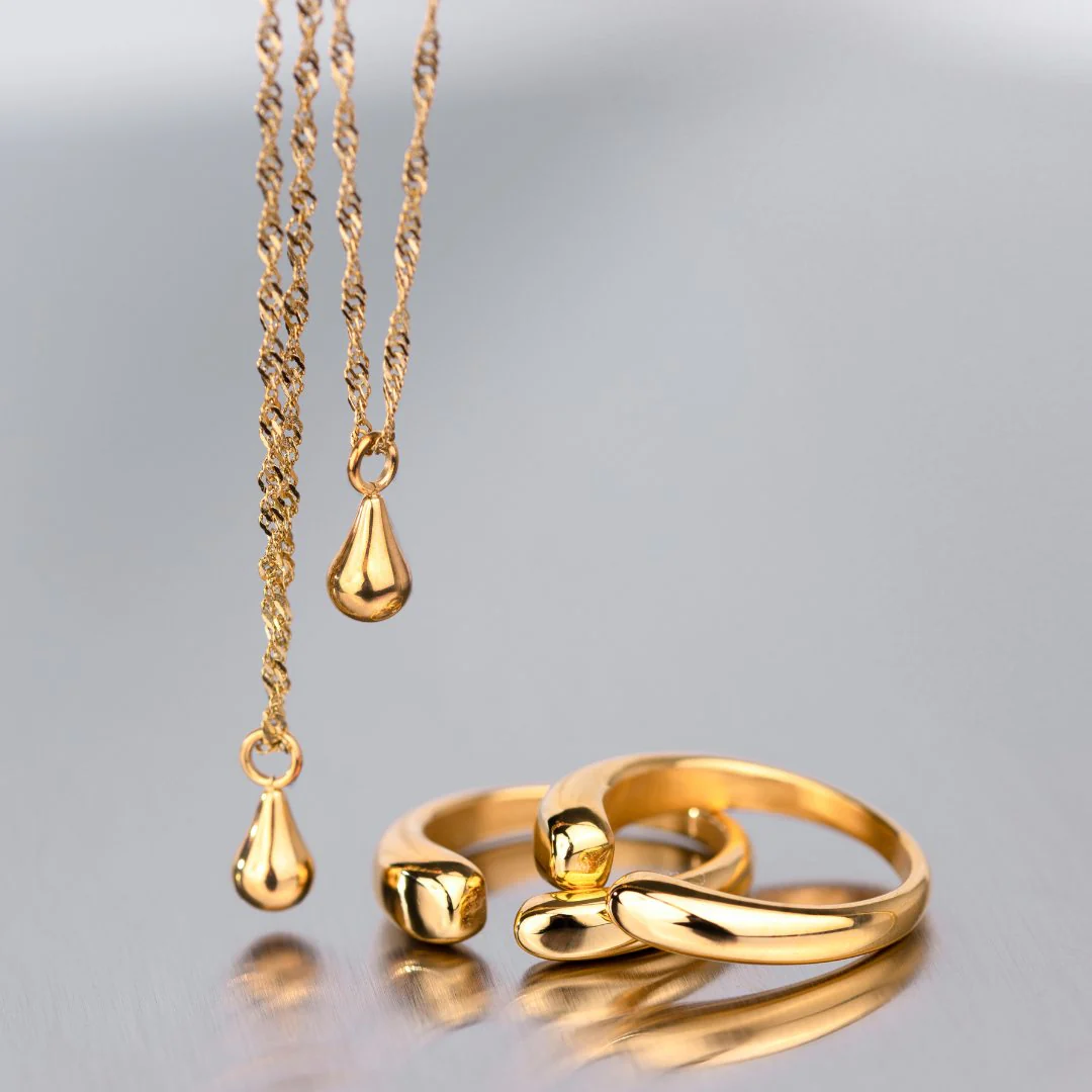 Huggie Ring Rose Gold - Image 3
