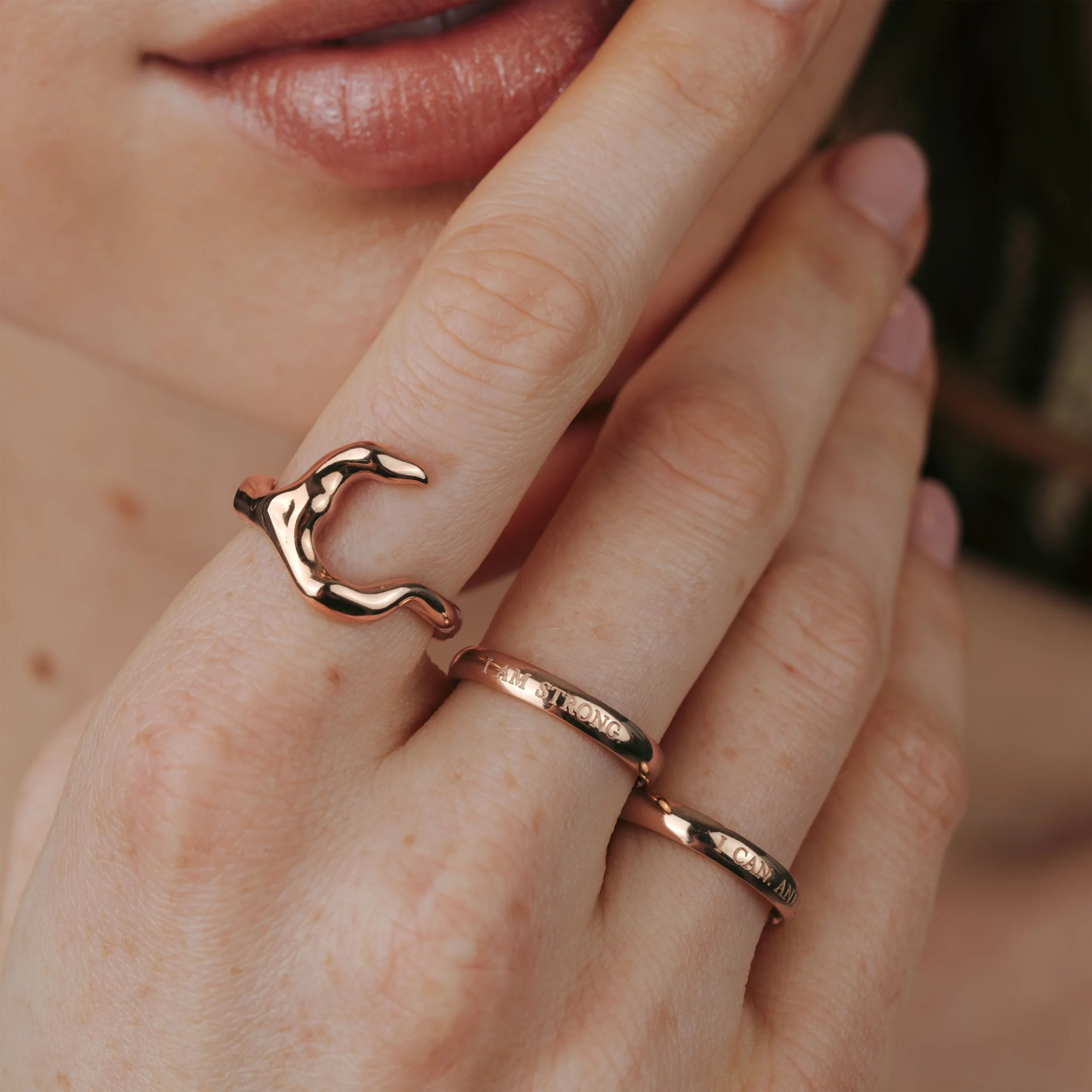 I am strong Ring rose gold - Image 3