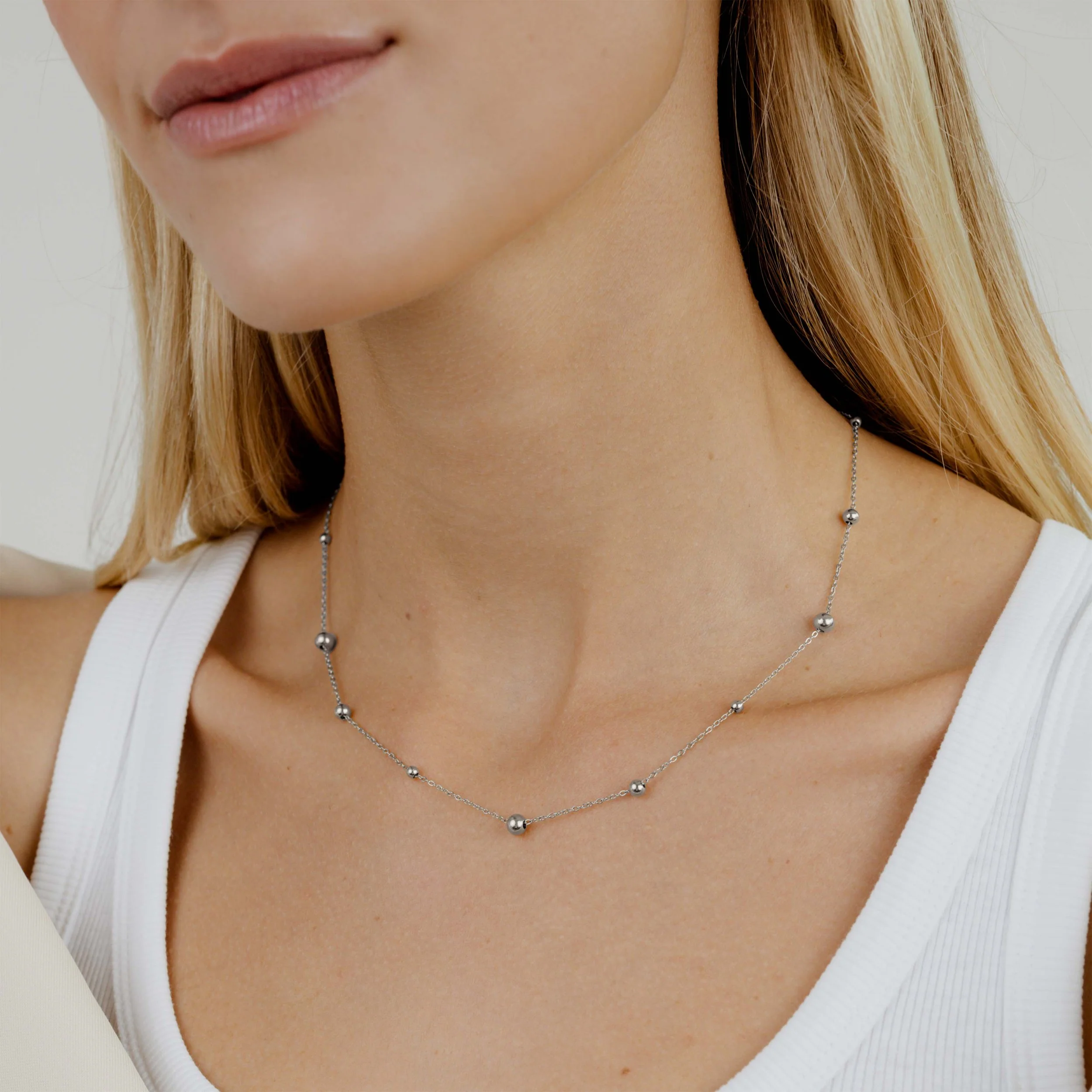 Infinite Beads Necklace Silver - Image 2