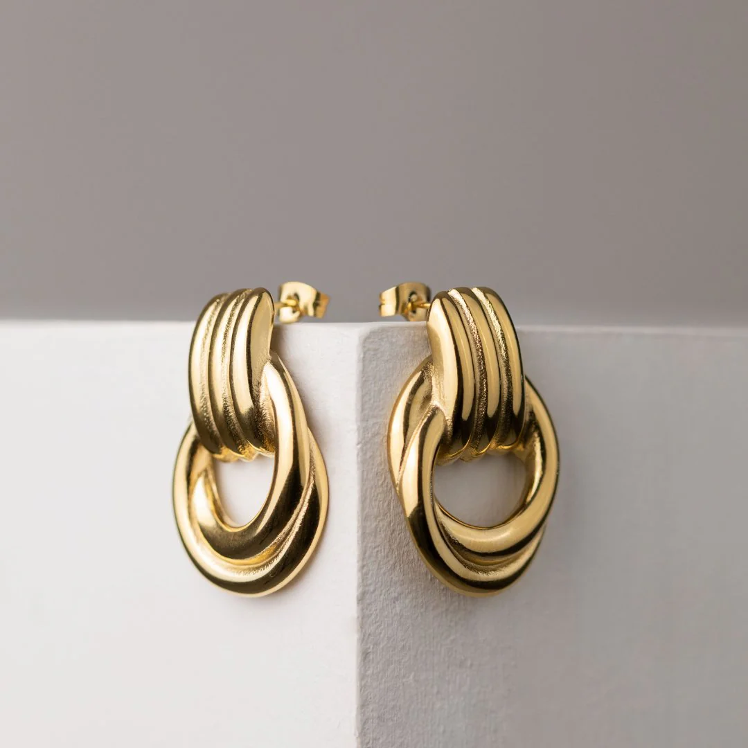 Infinity Loop Hoops Rose Gold - Image 3