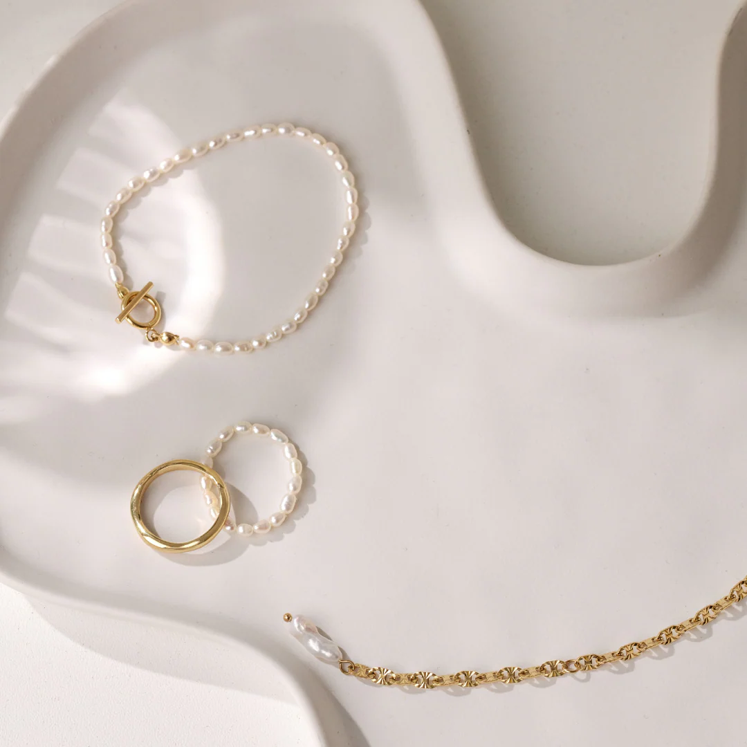 Lenis Loving Pearl Bracelet Gold - Image 4