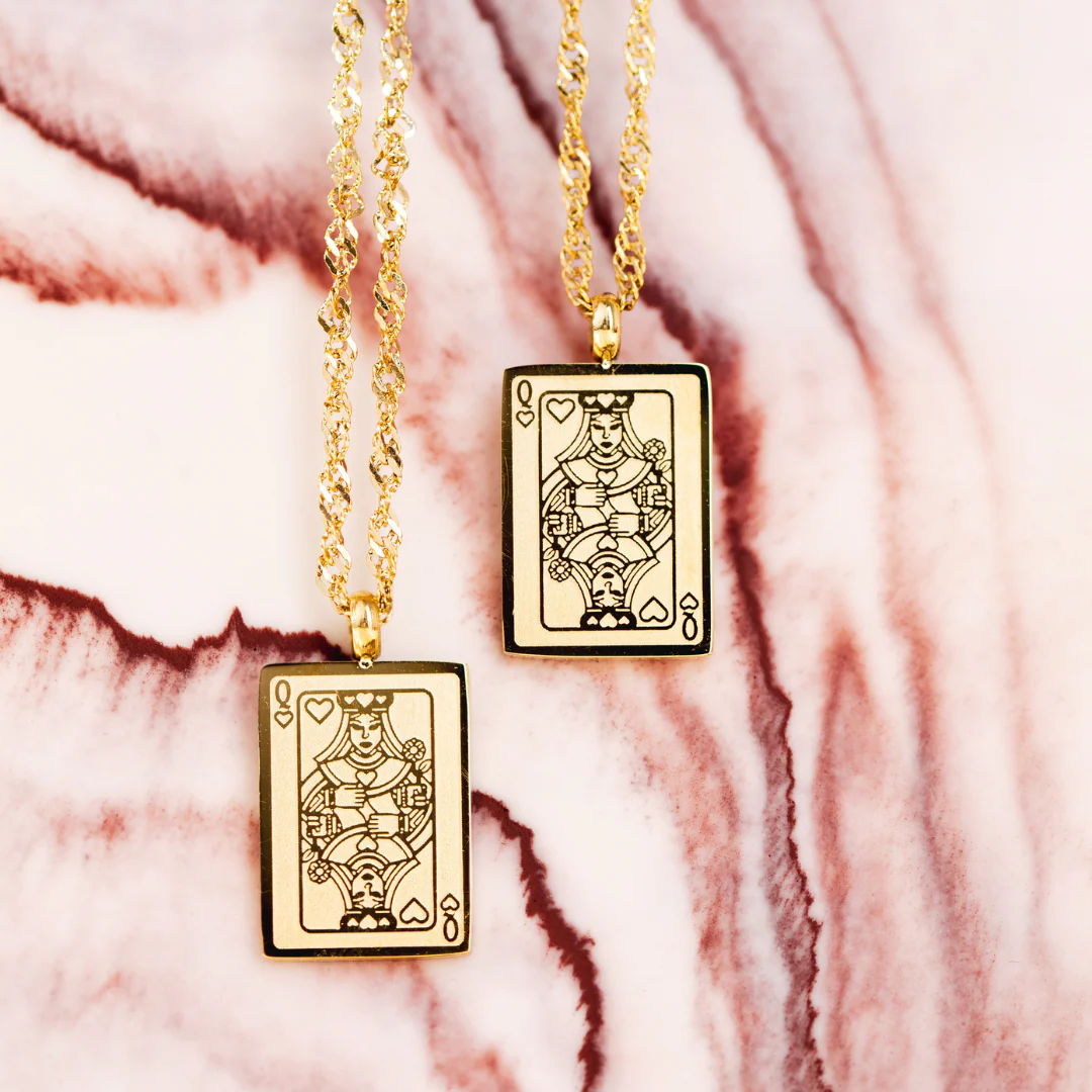 Like a Queen Necklace Gold - Image 5