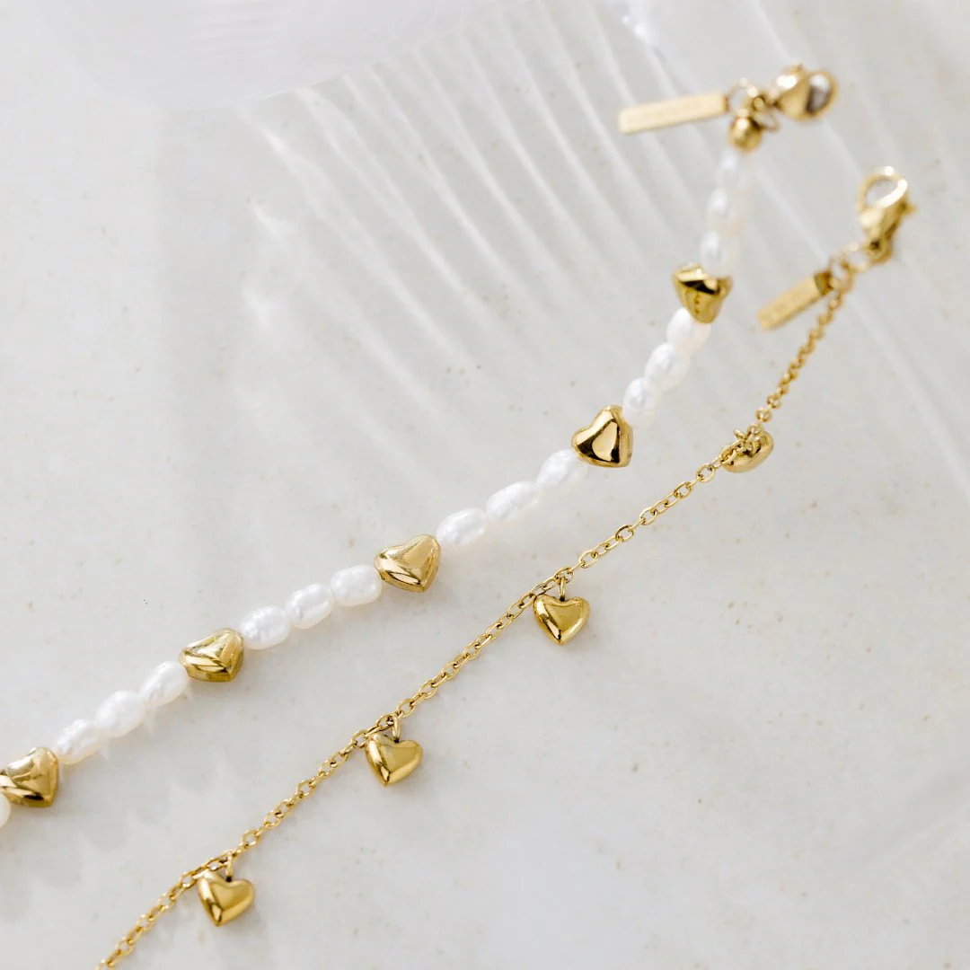 Lovely Heart Bracelet Gold - Image 4
