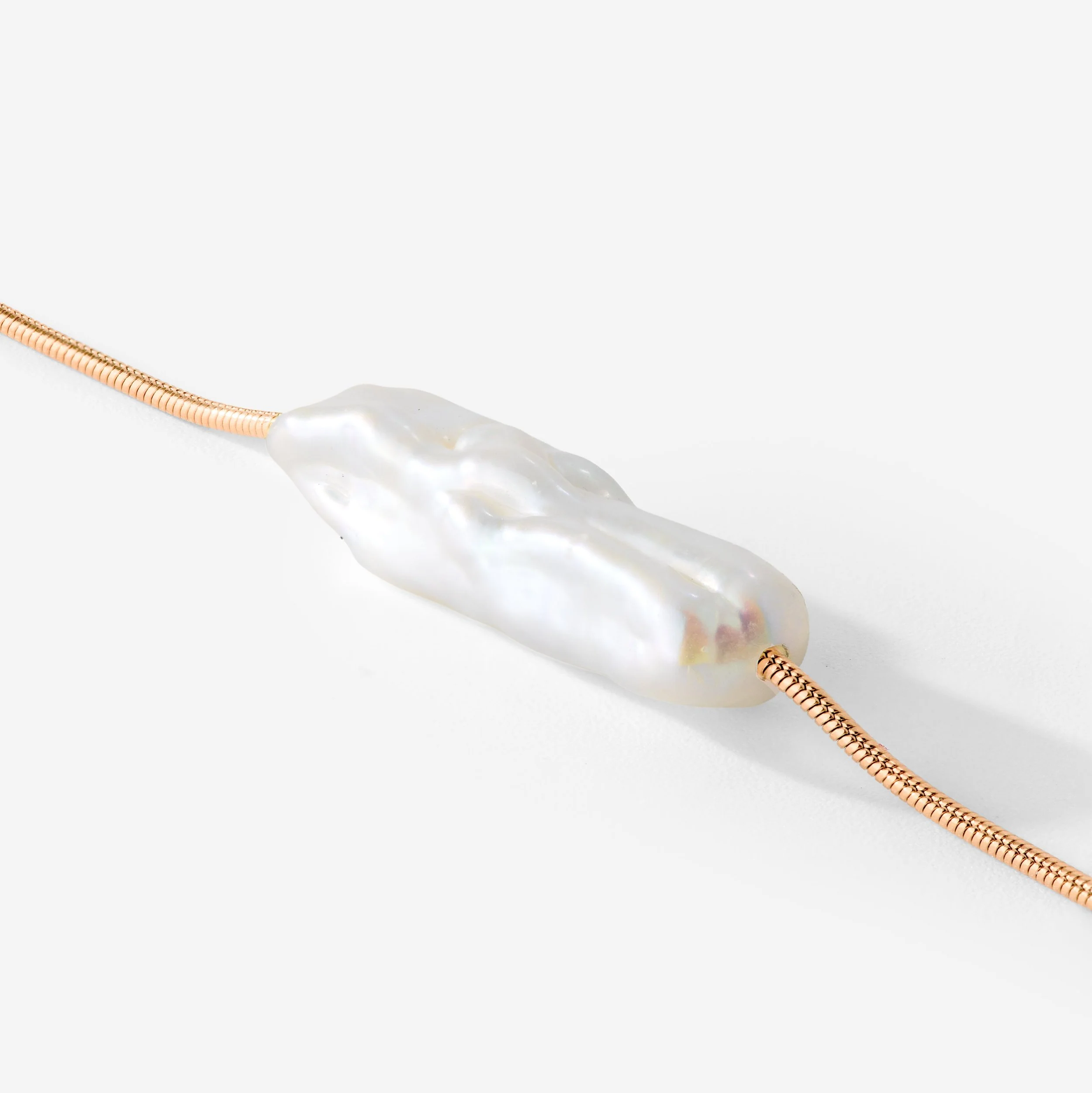Luminous Pearl Choker Rose Gold - Image 4