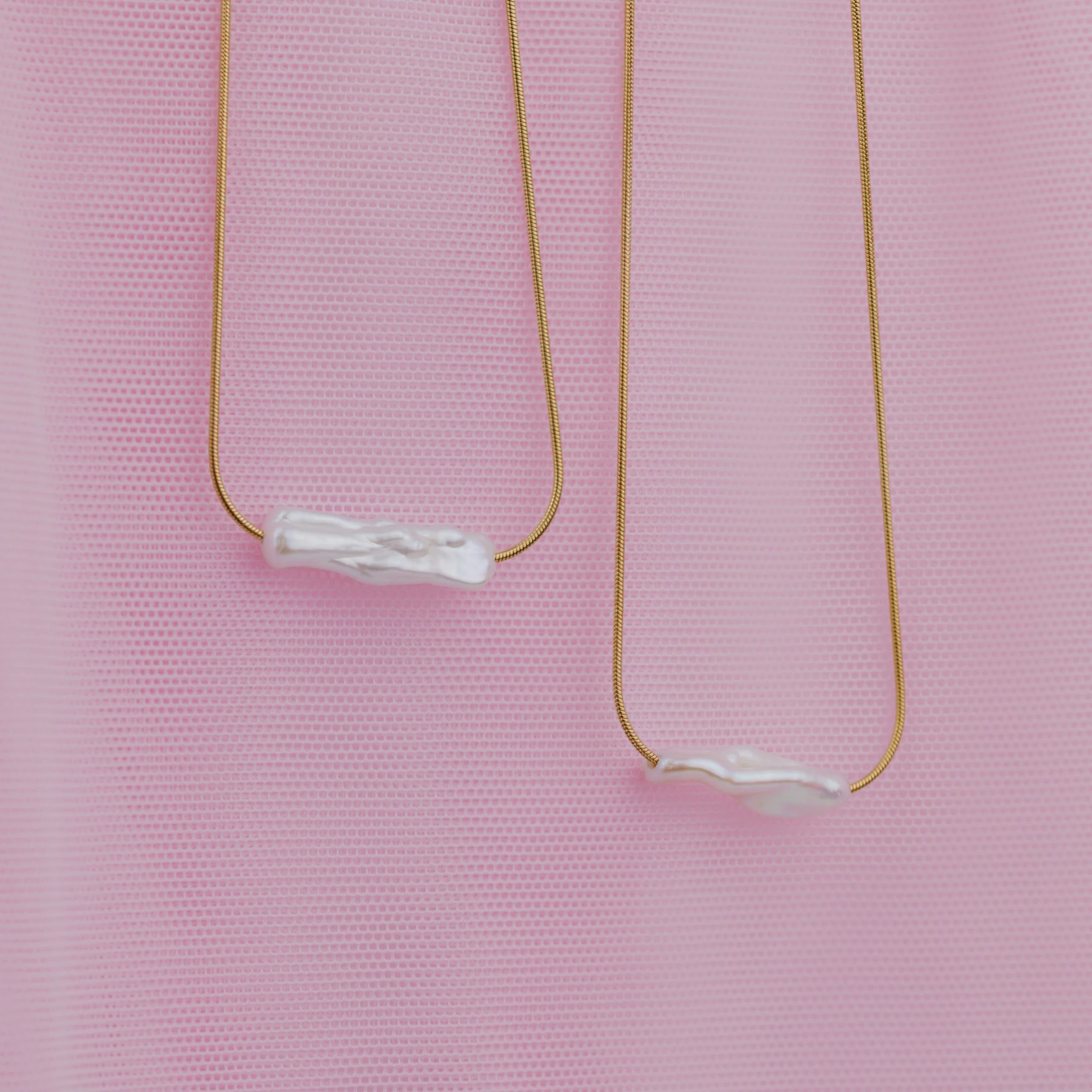 Luminous Pearl Choker Rose Gold - Image 5