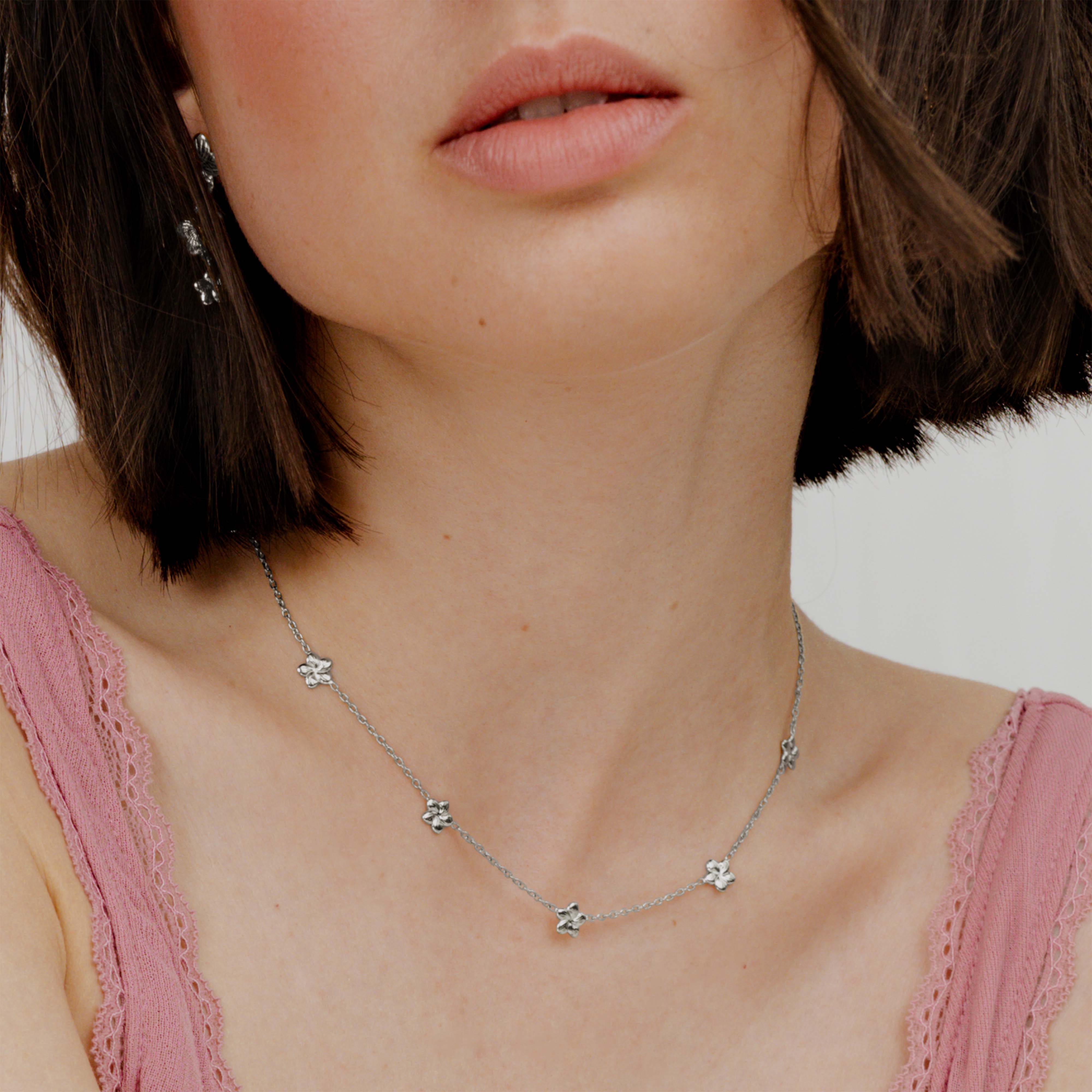 Meadow Choker Silver - Image 2
