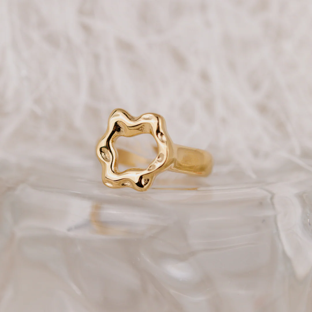 Melting Donut Ring Silver - Image 3