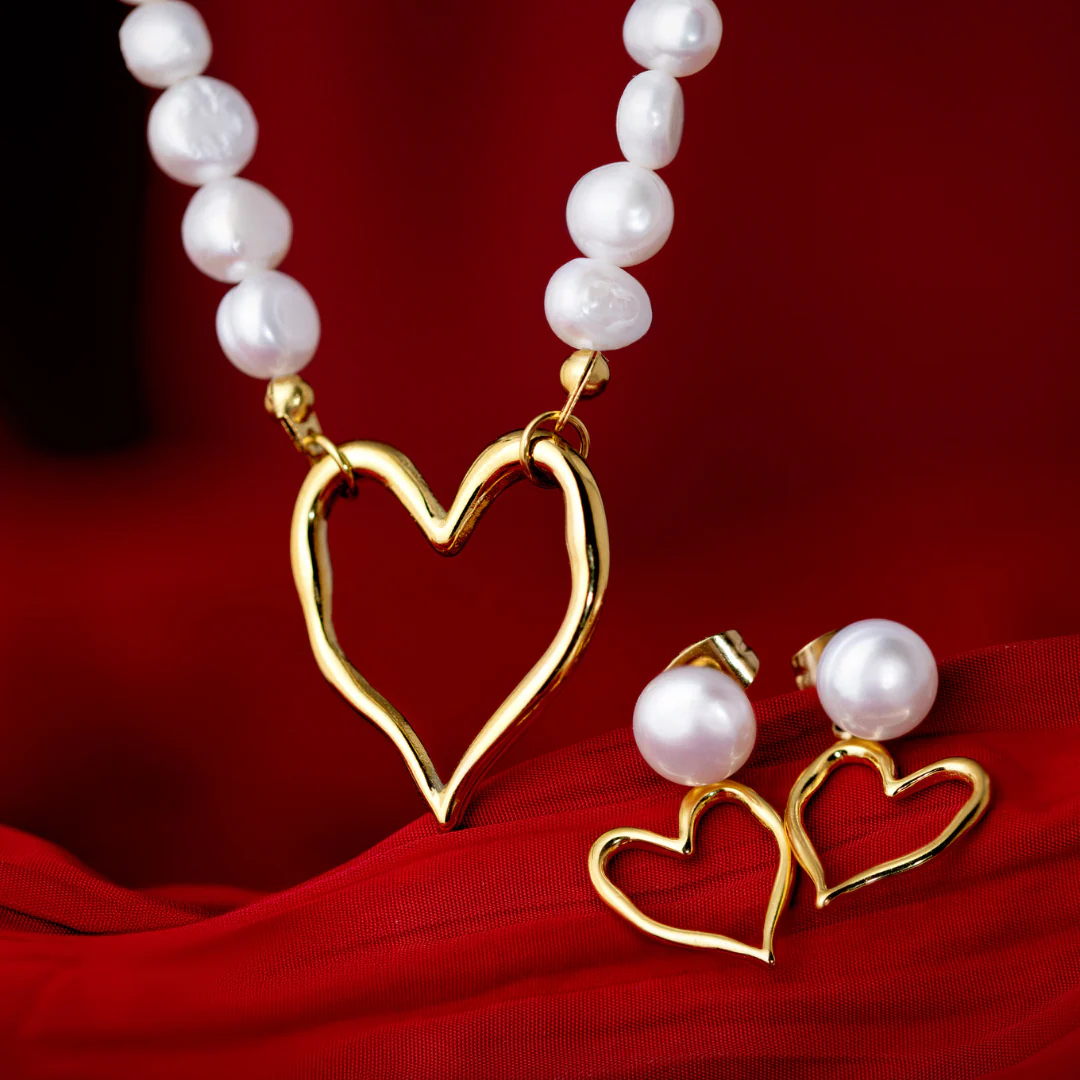 Melting Heart Pearl Necklace Rose Gold - Image 6