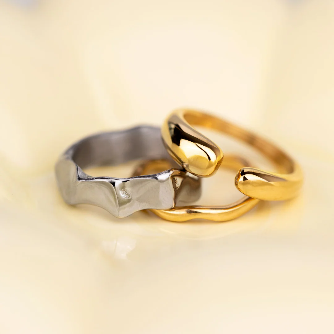 Melting Ring Gold - Image 4