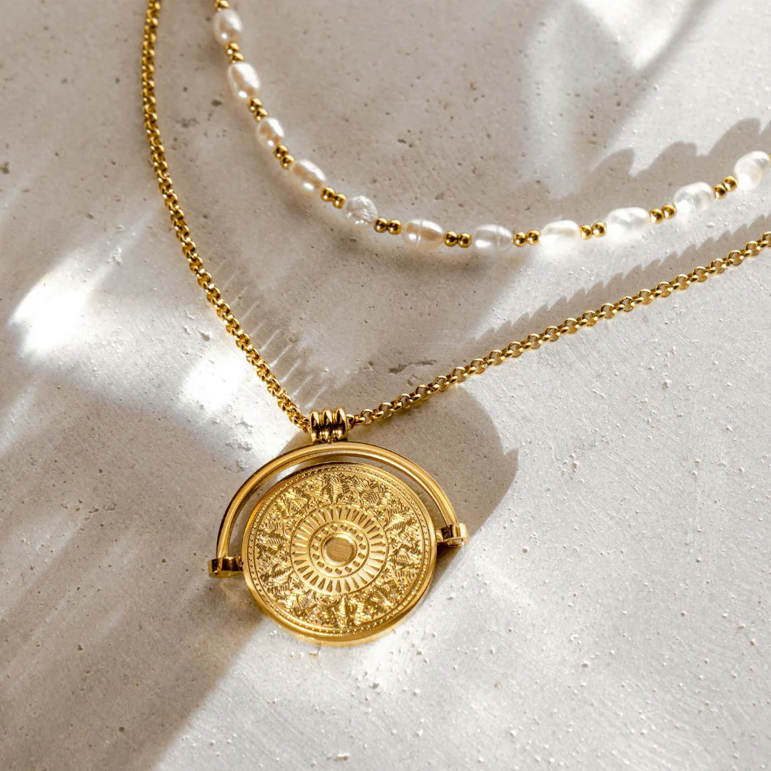 Mesmerize Necklace Gold - Image 5