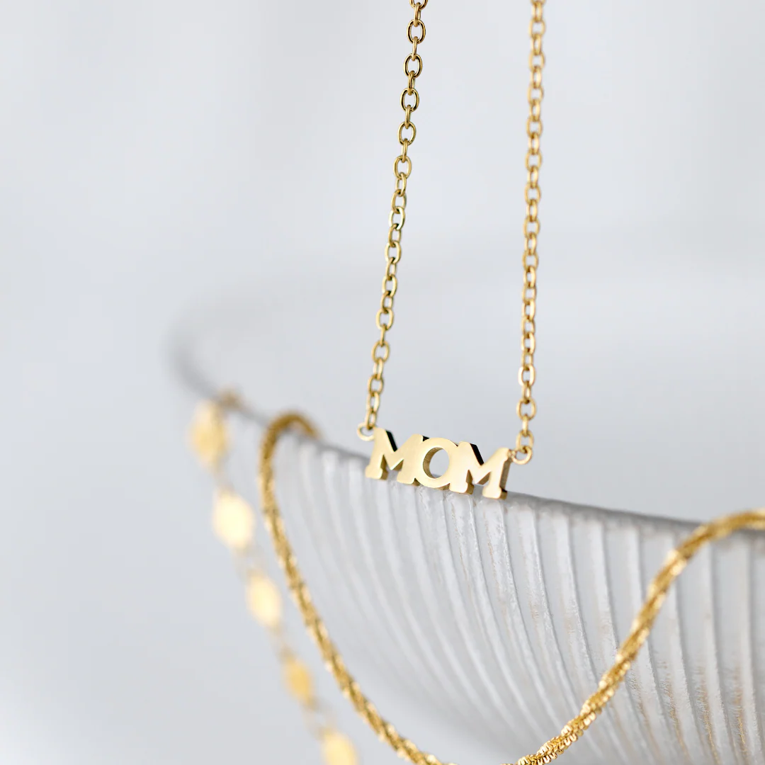 Mom Forever Necklace Gold - Image 4