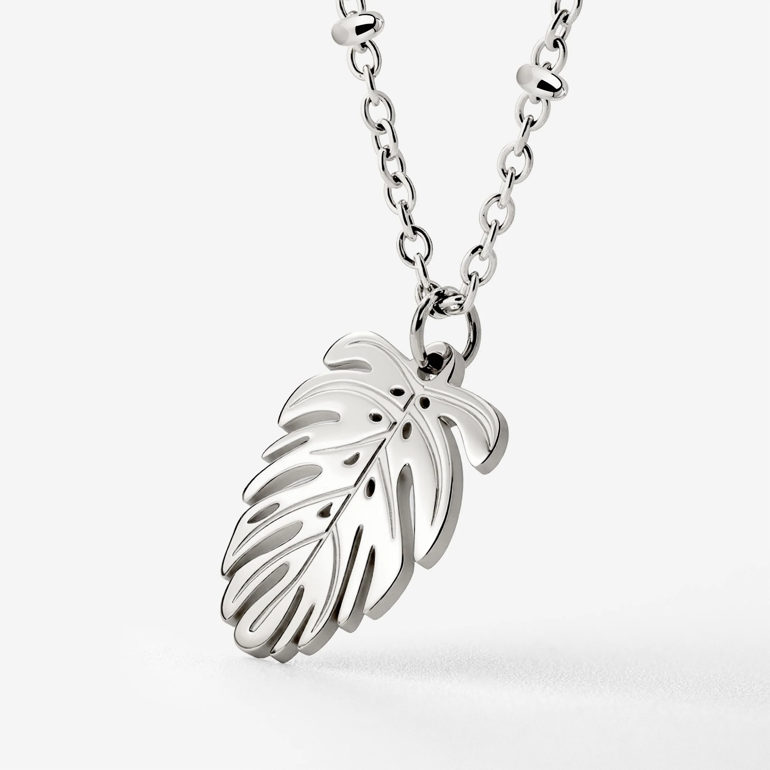 Monstera Leaf Necklace Silver - Image 3