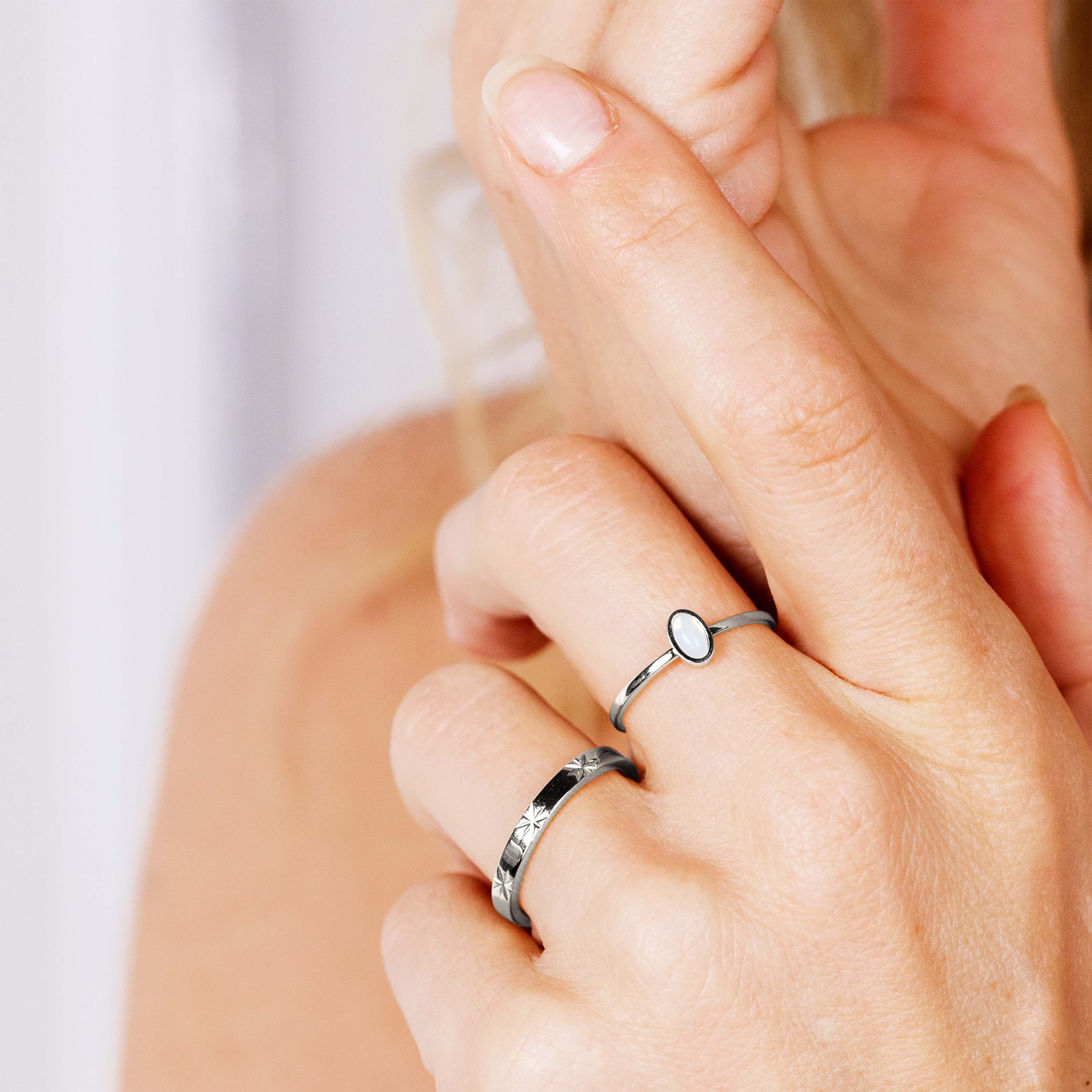 Oval Ring Silver - Image 4