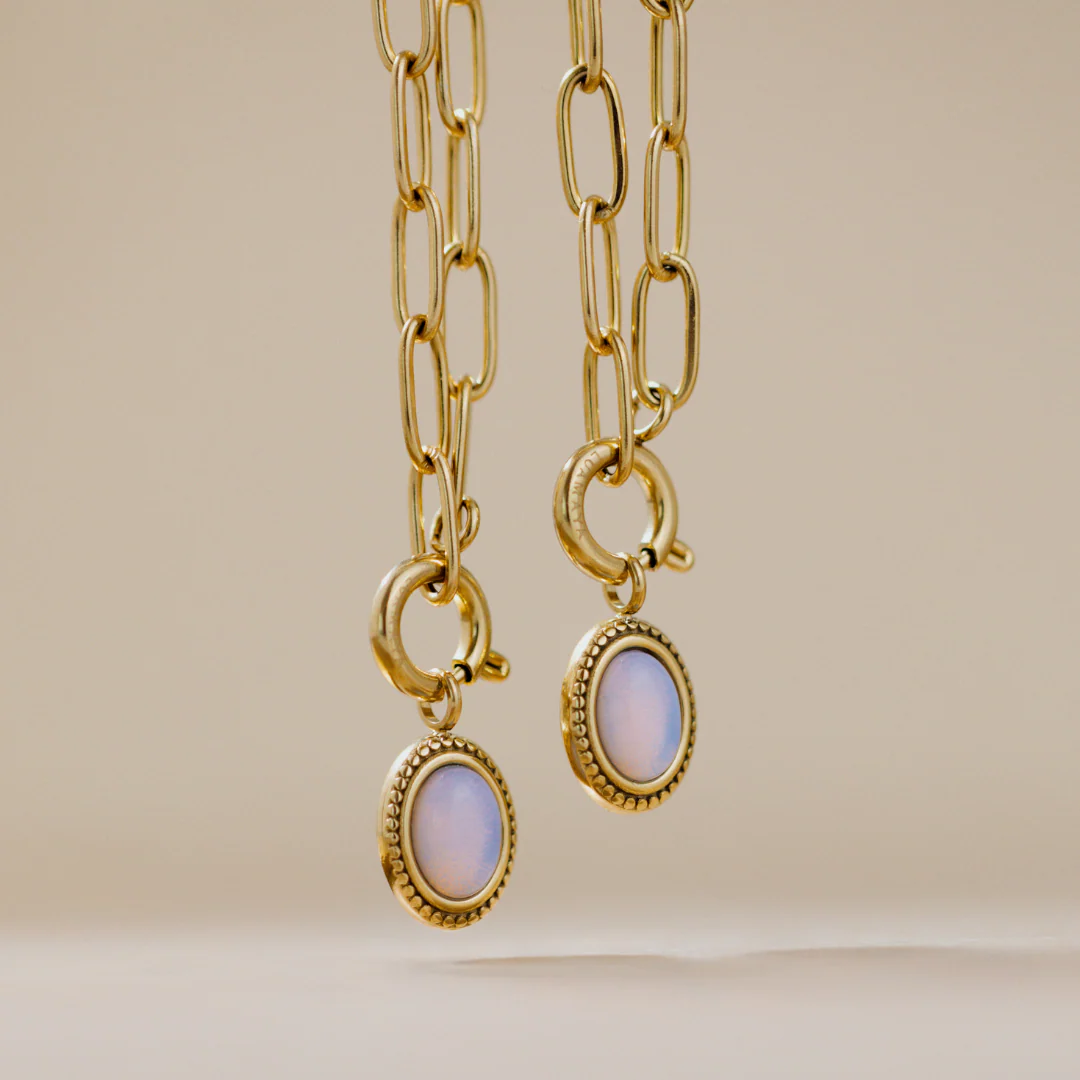 Opaline Oval Links Necklace Set Silver - Image 4