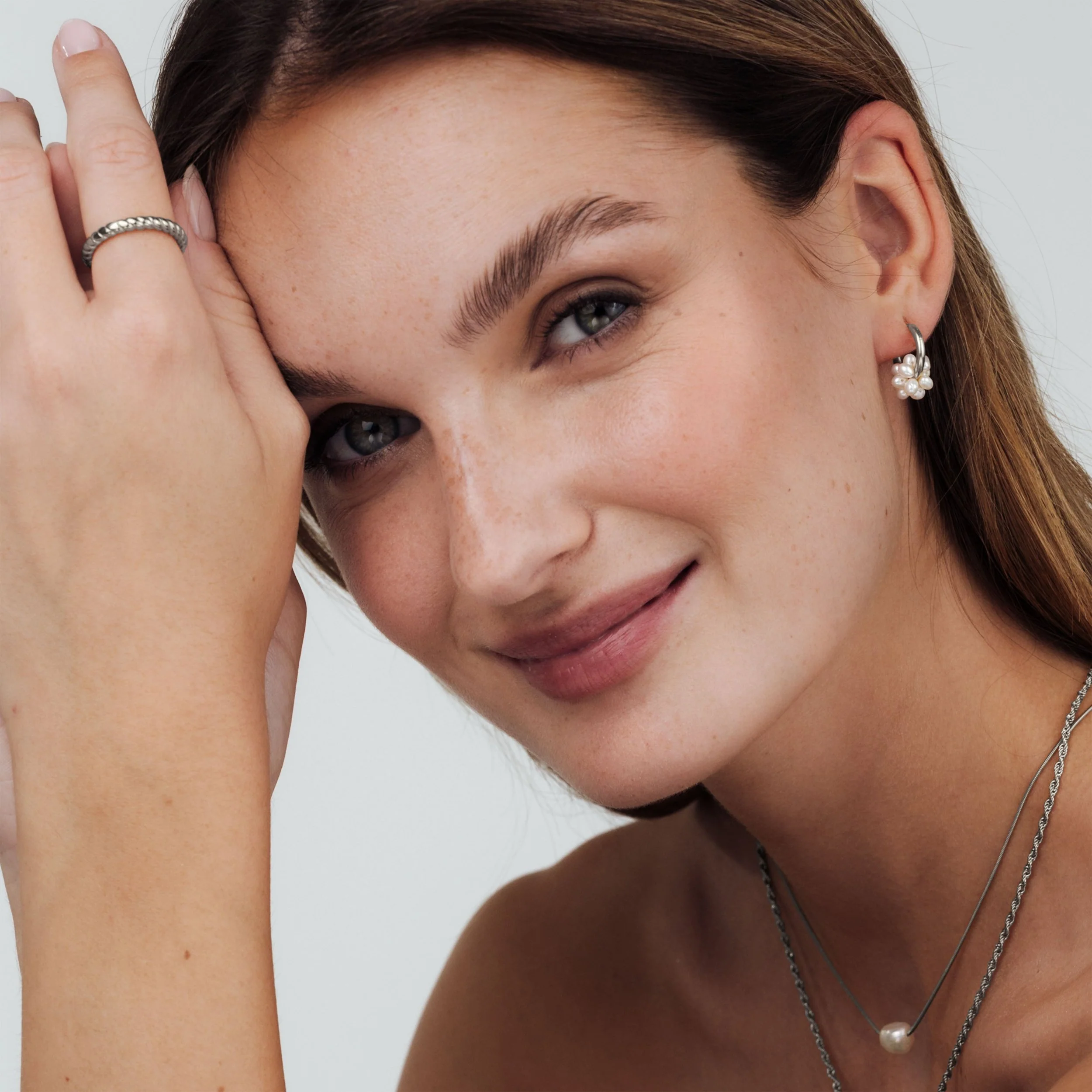 Pearl Cluster Hoops Silver - Image 2