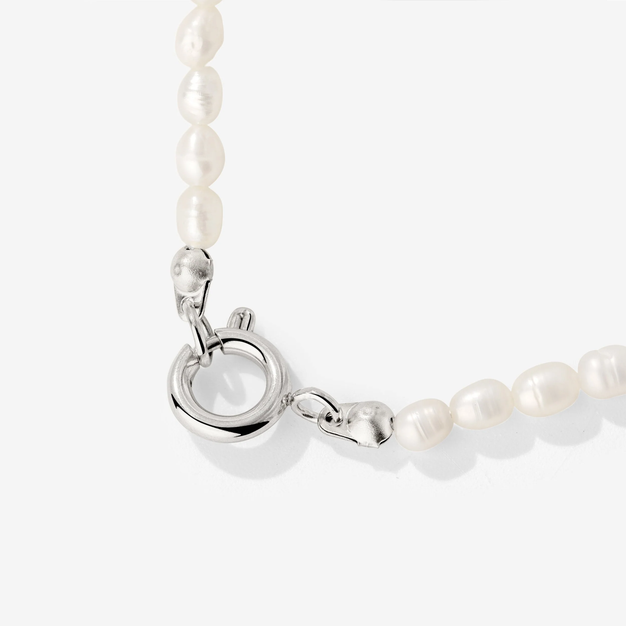Pearly Charm Necklace Silver - Image 3