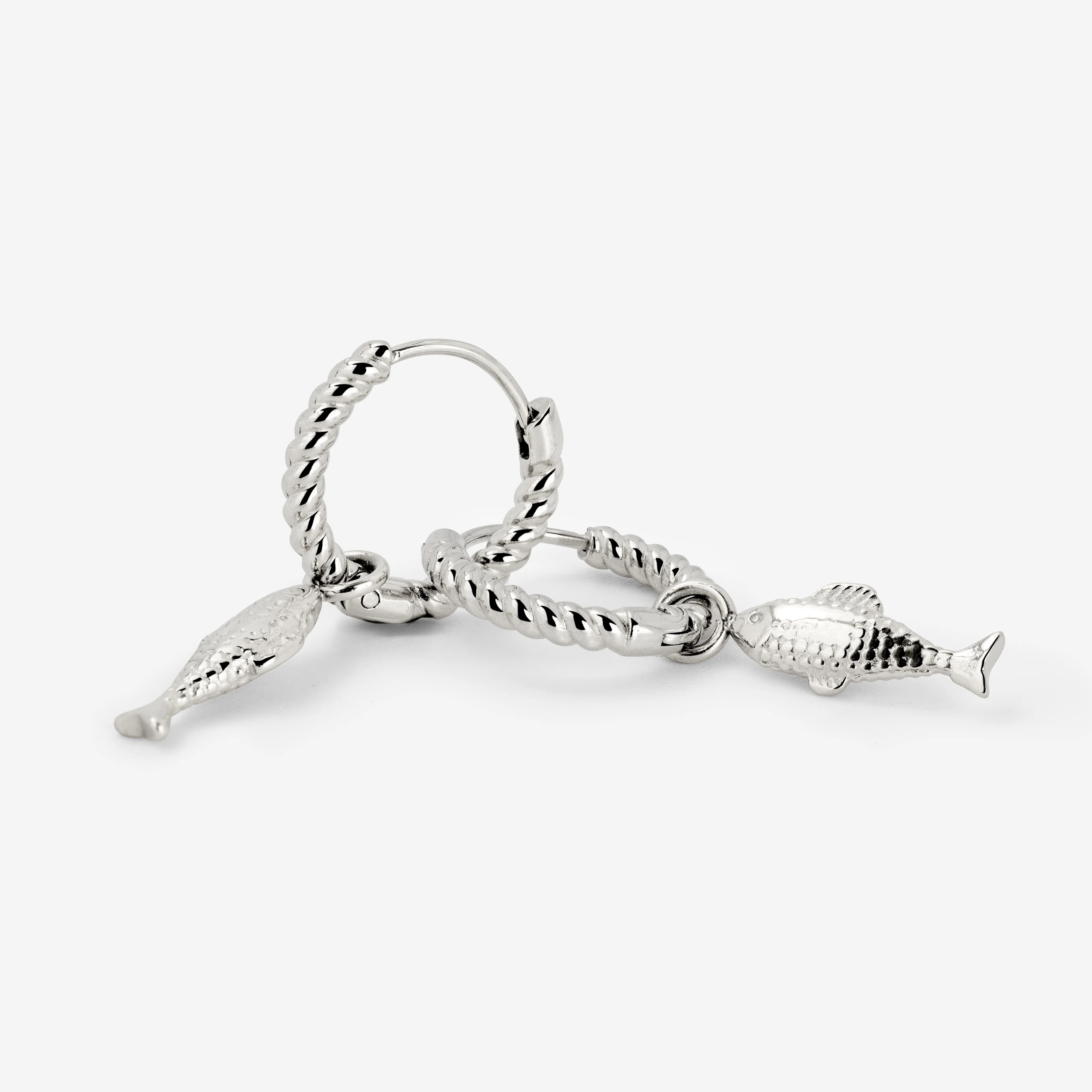 Pezito Twisted Hoop Set Small Silver - Image 4