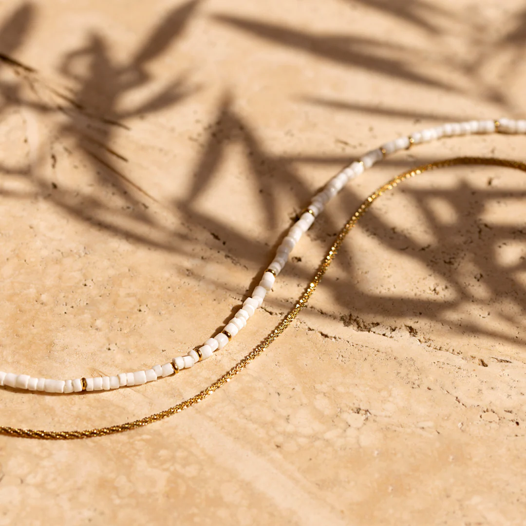 Puka Shell Necklace Gold - Image 4