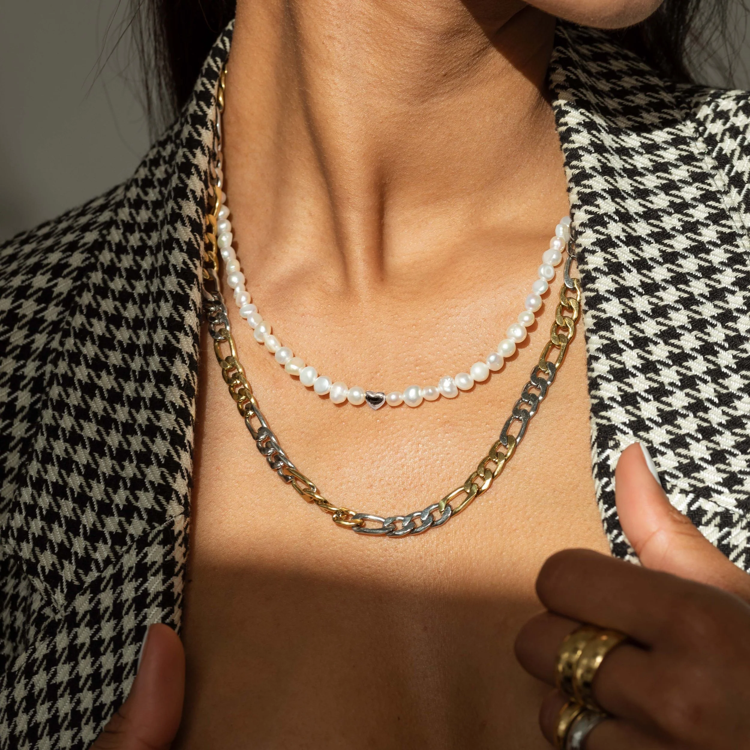 Retro Love Pearl Necklace Silver - Image 2