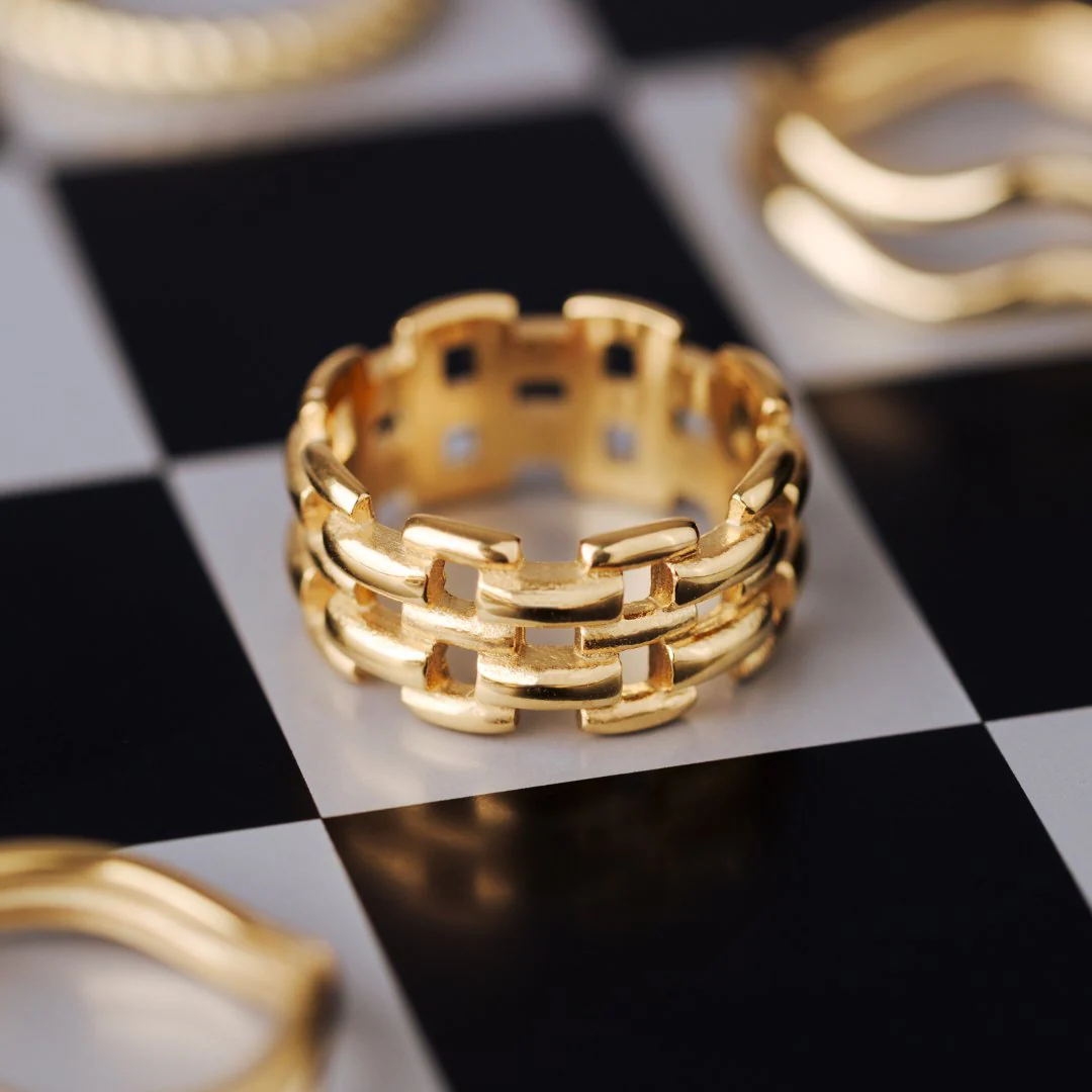 Reverie Ring Stud Earrings Gold - Image 3