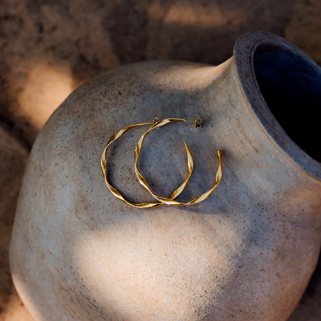 Sahira Hoop Studs Large Rose Gold - Image 4