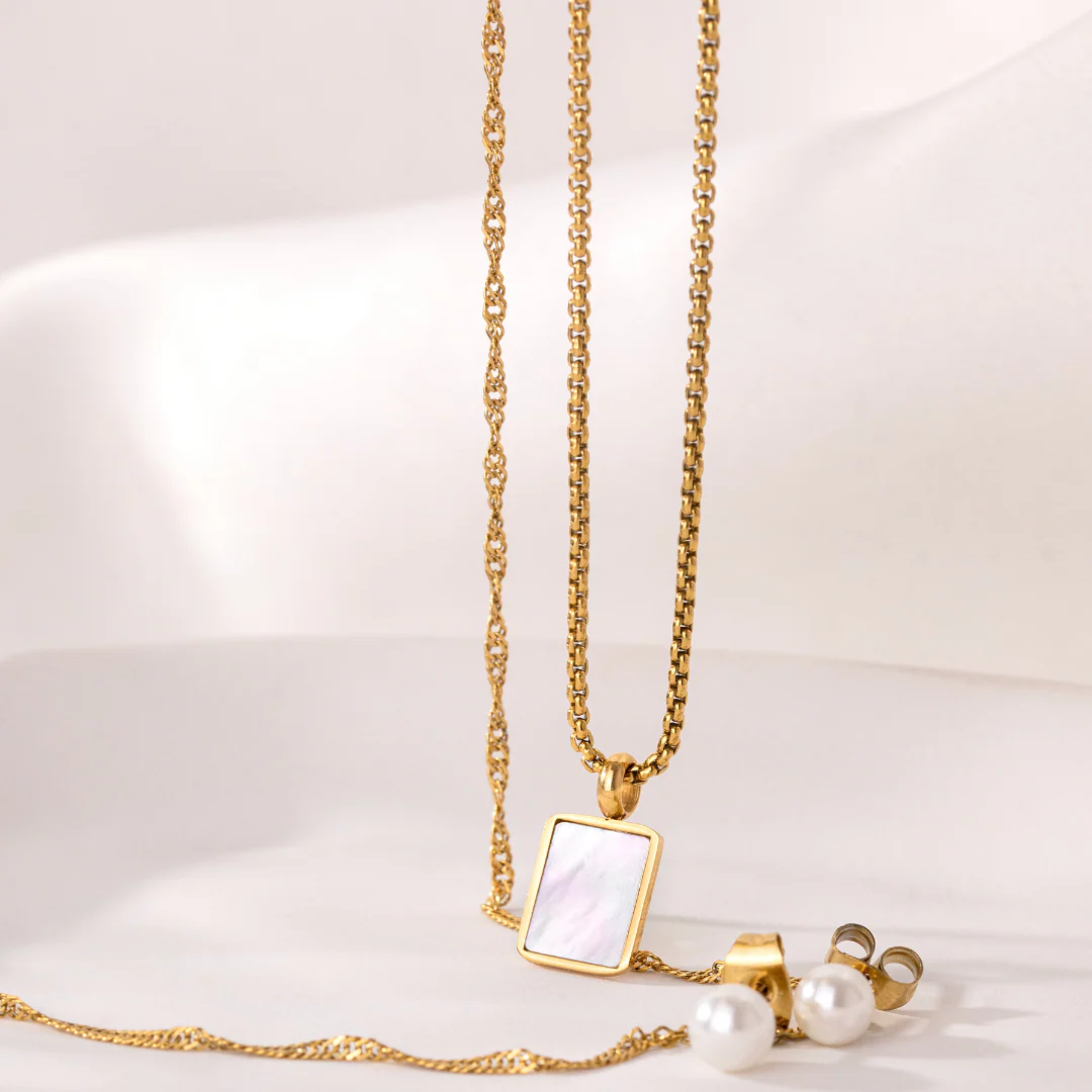 Slim Singapore Necklace Gold - Image 3
